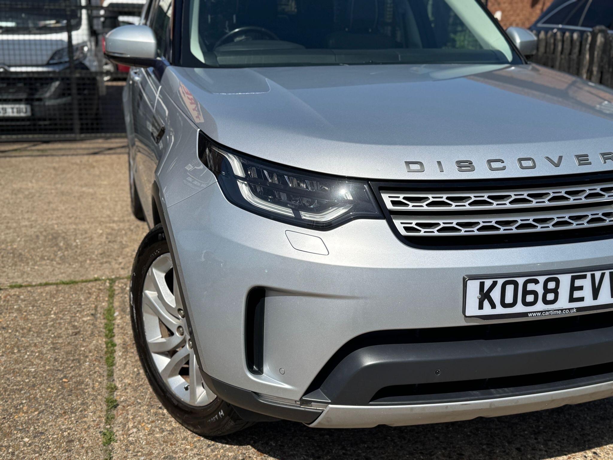 Land Rover Discovery view 7