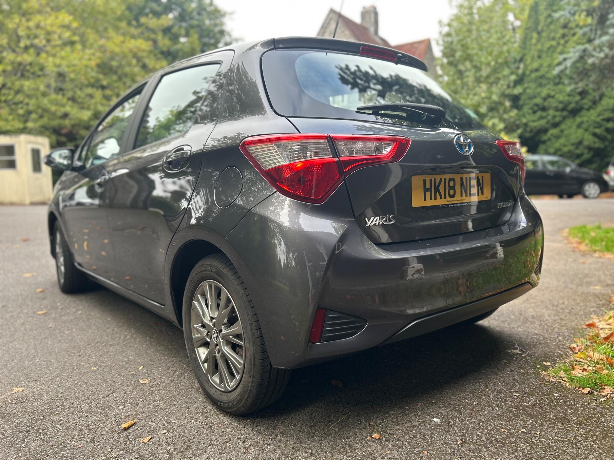Toyota Yaris view 20