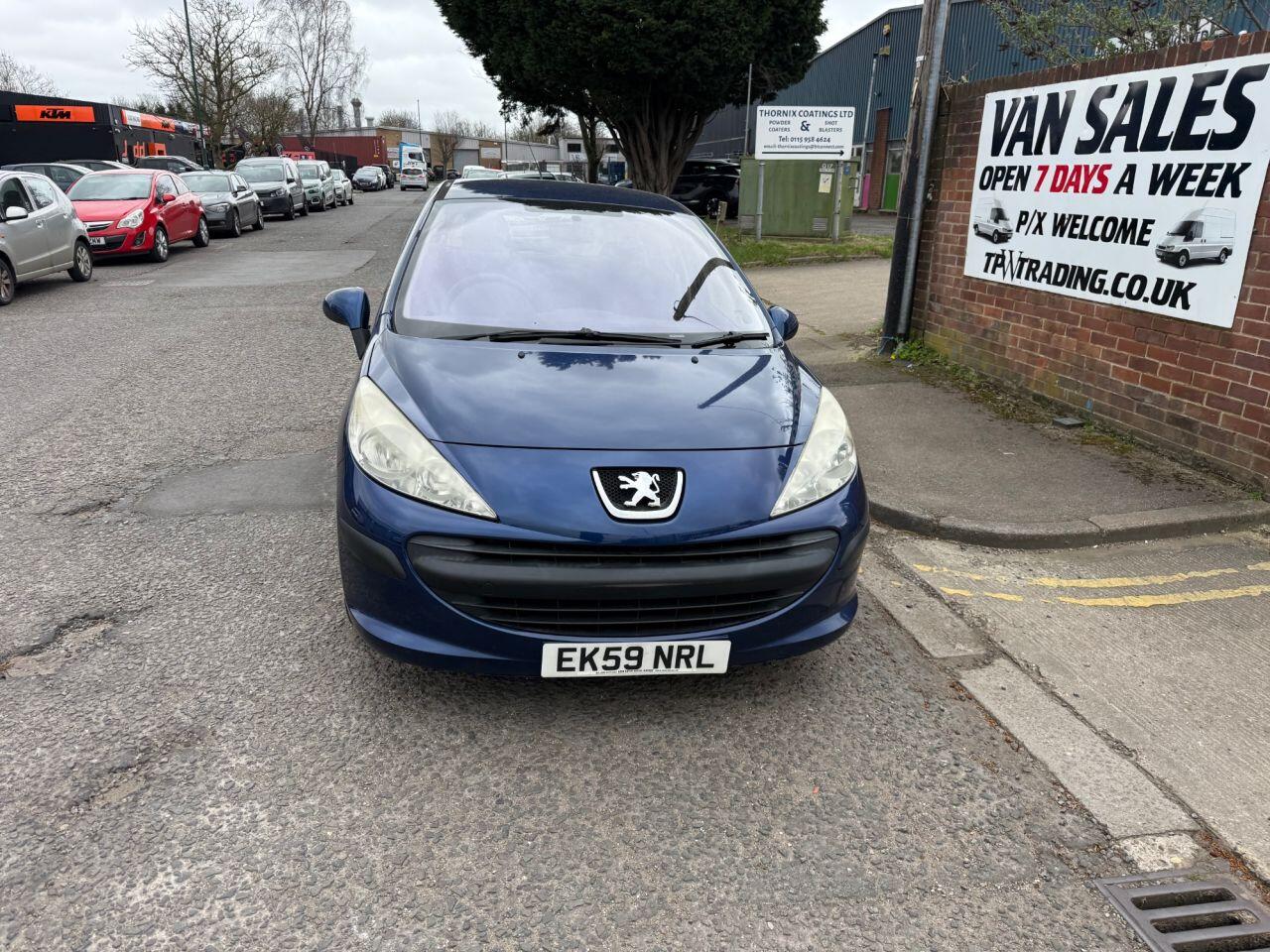Peugeot 207 view 2