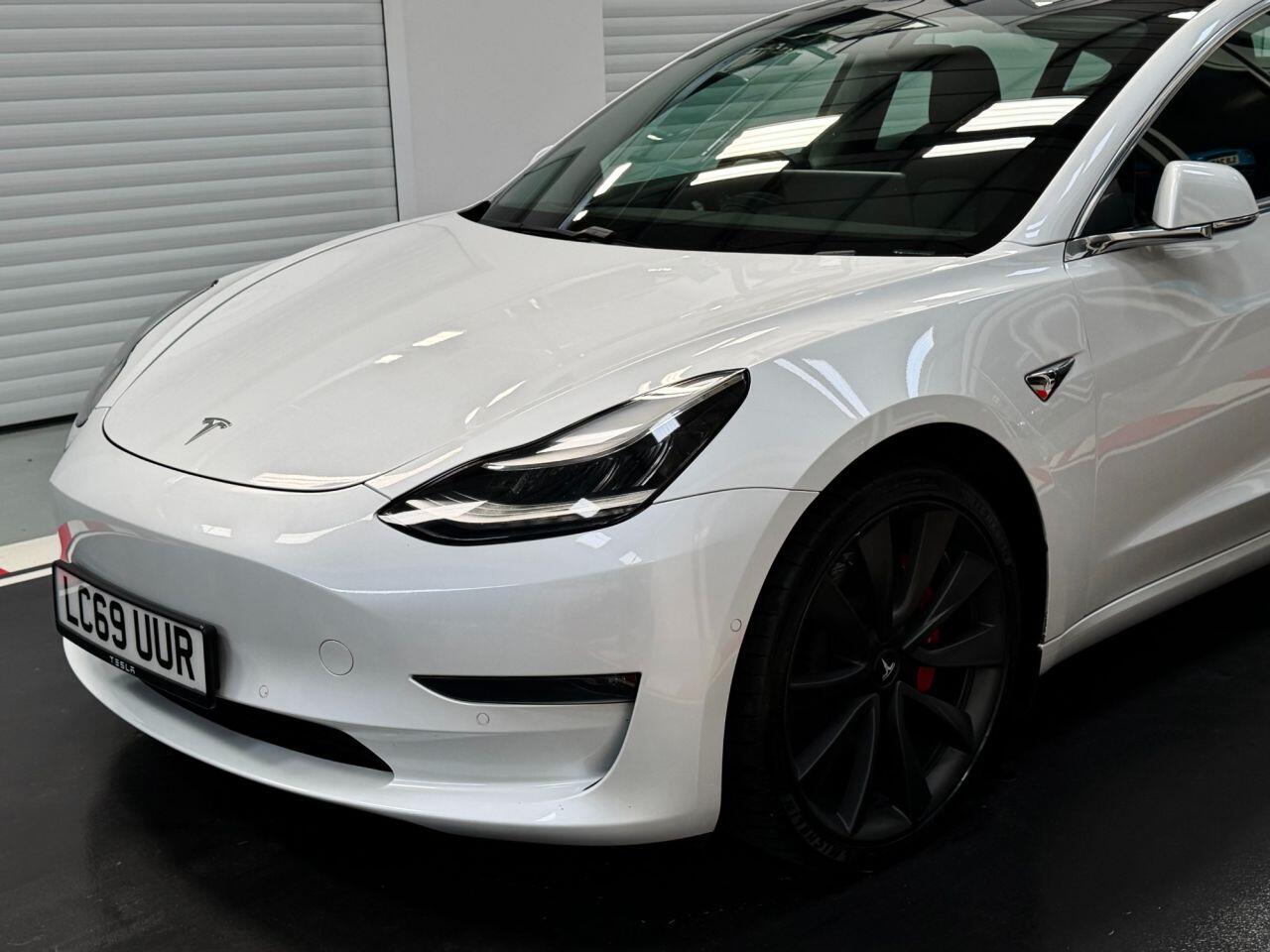 Tesla Model 3 view 29
