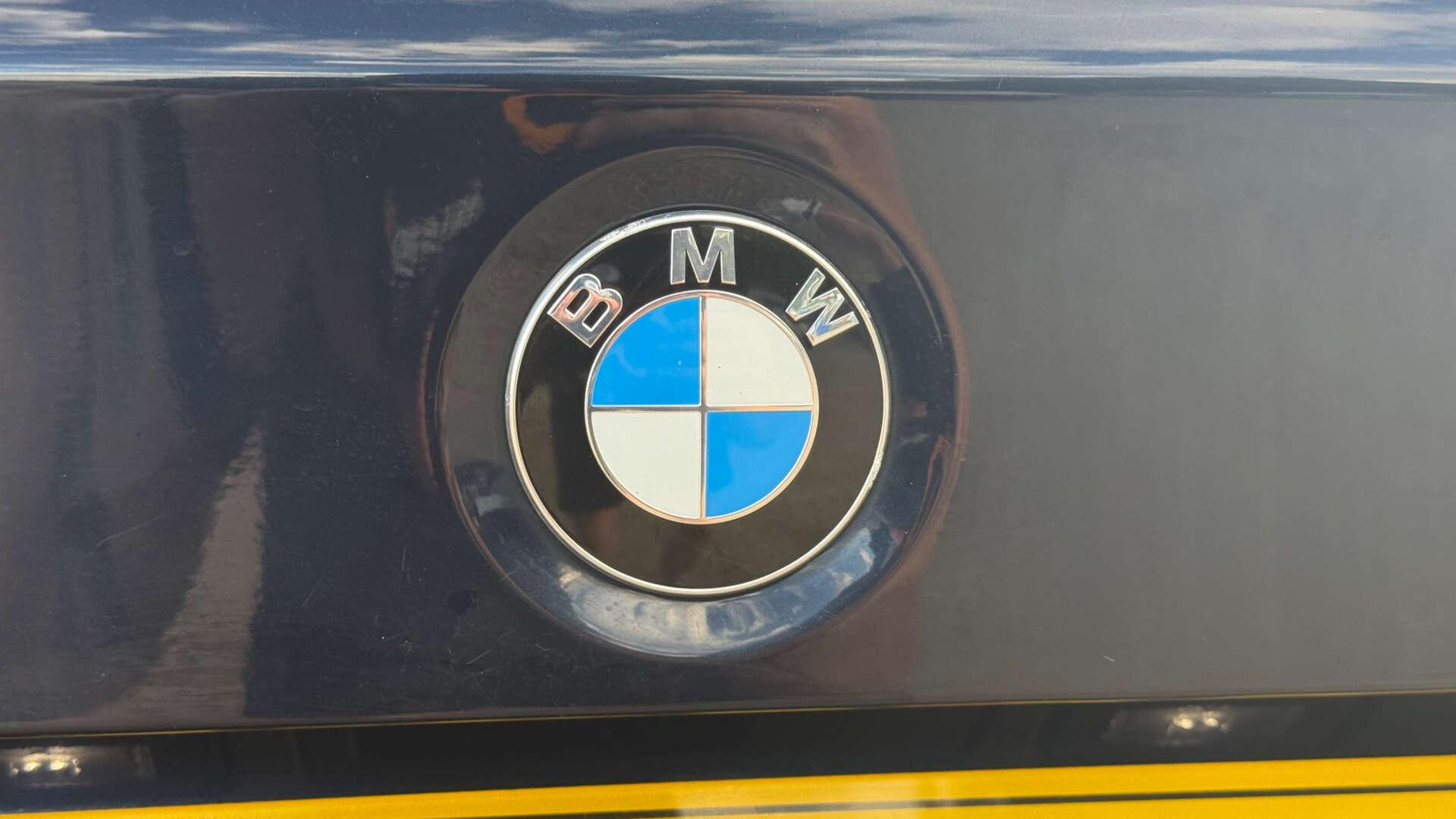BMW 3 Series view 42