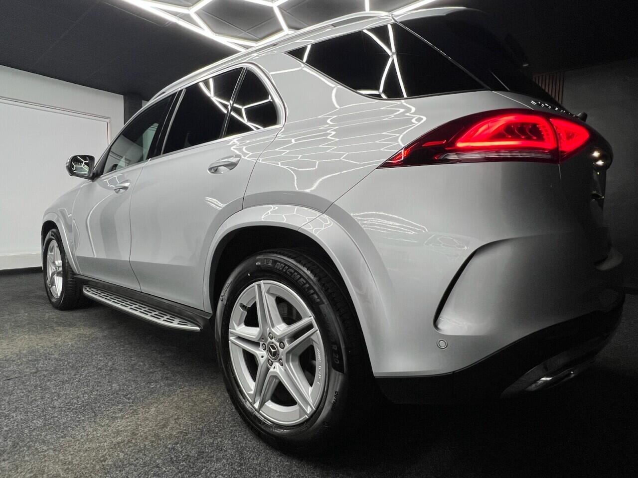 Mercedes-Benz Gle view 5