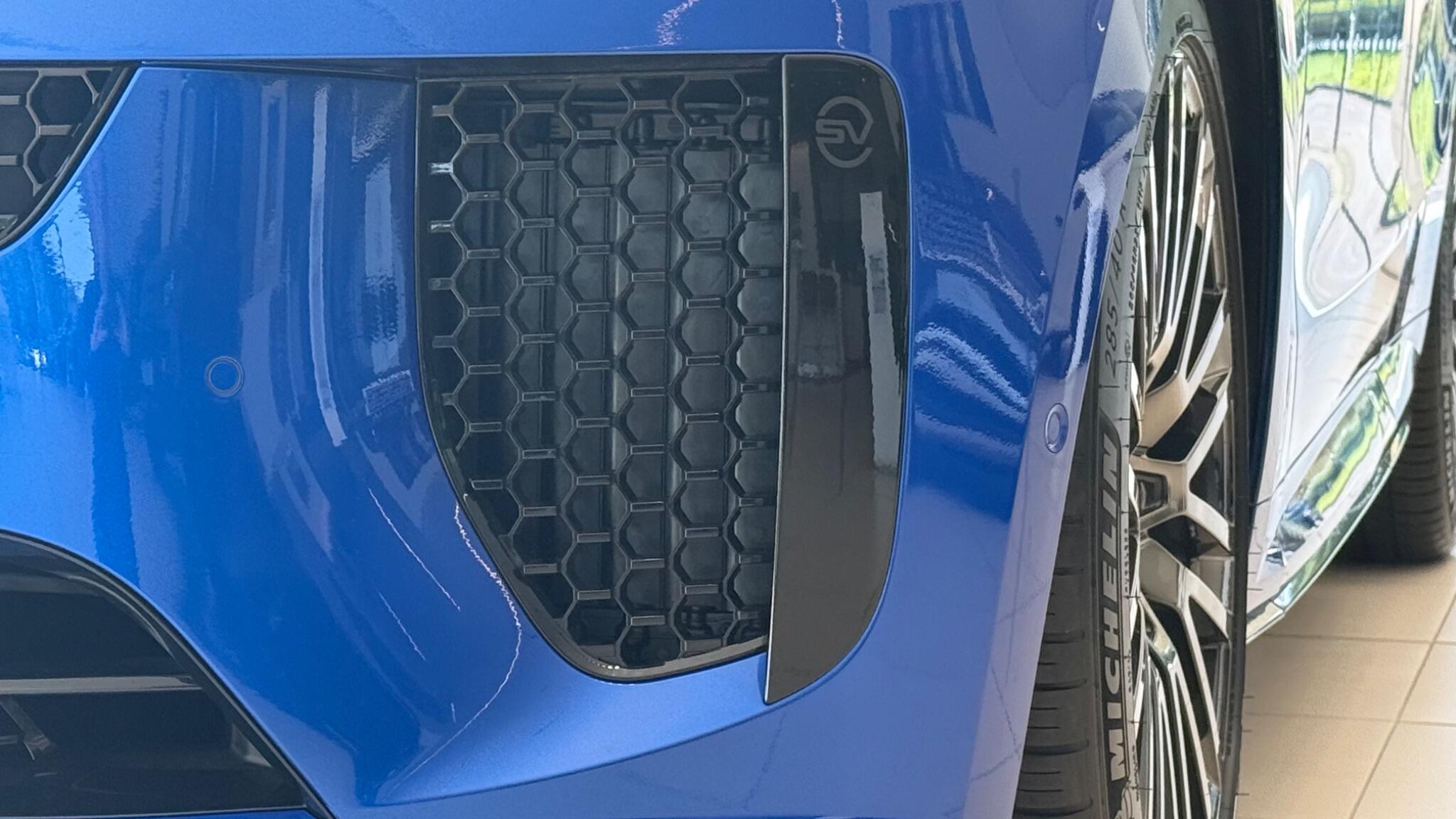 Land Rover Range Rover Sport view 19