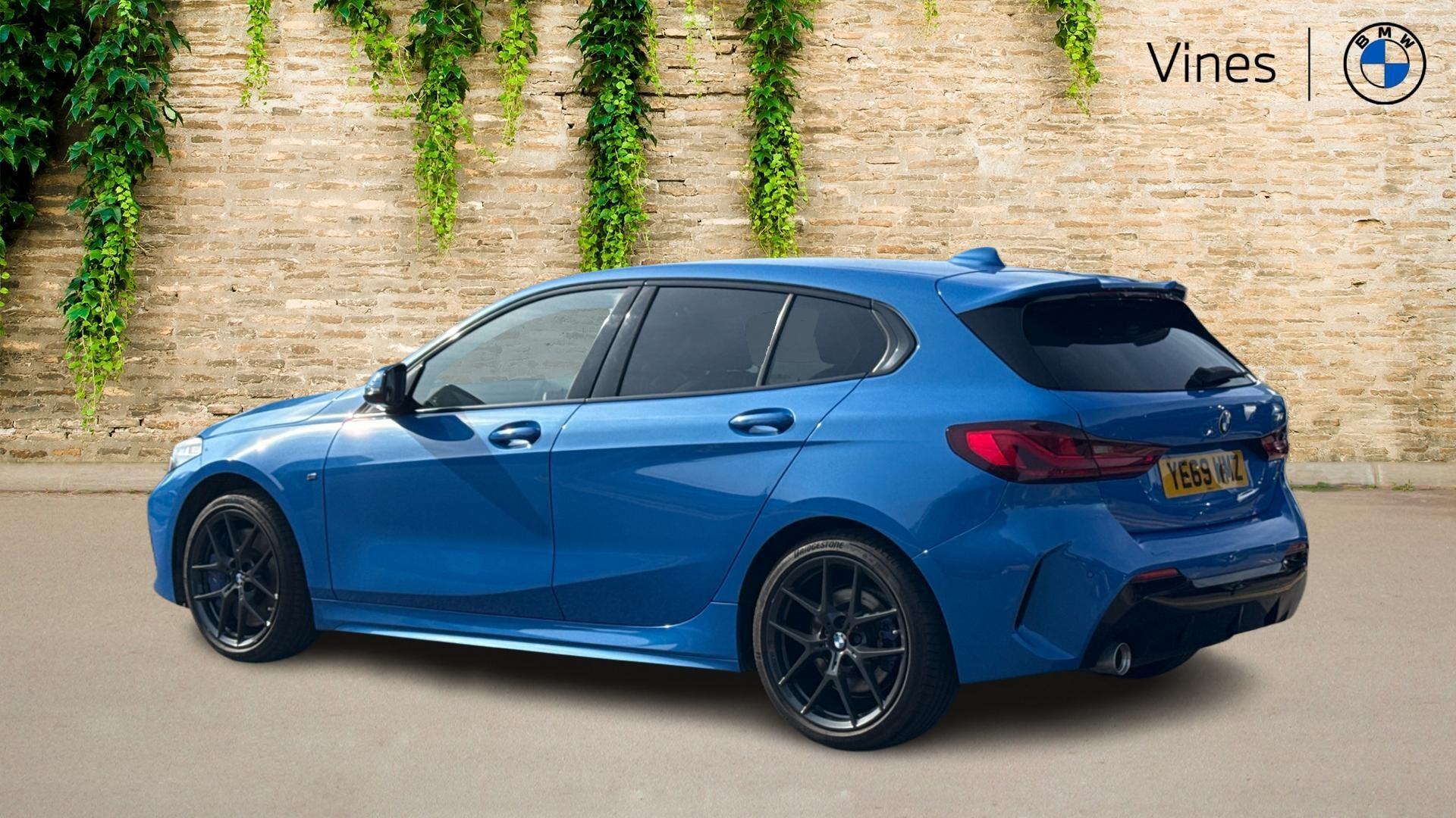 BMW 1 Series view 2