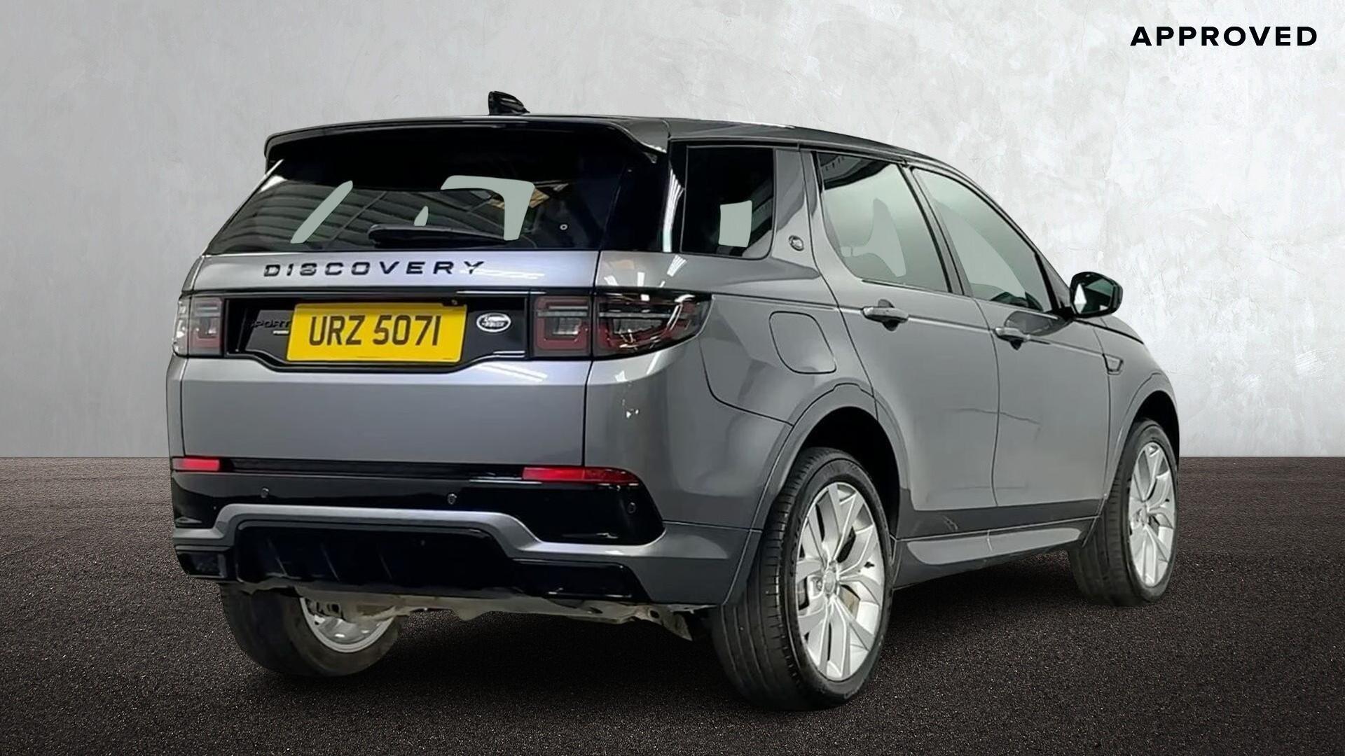 Land Rover Discovery Sport view 28