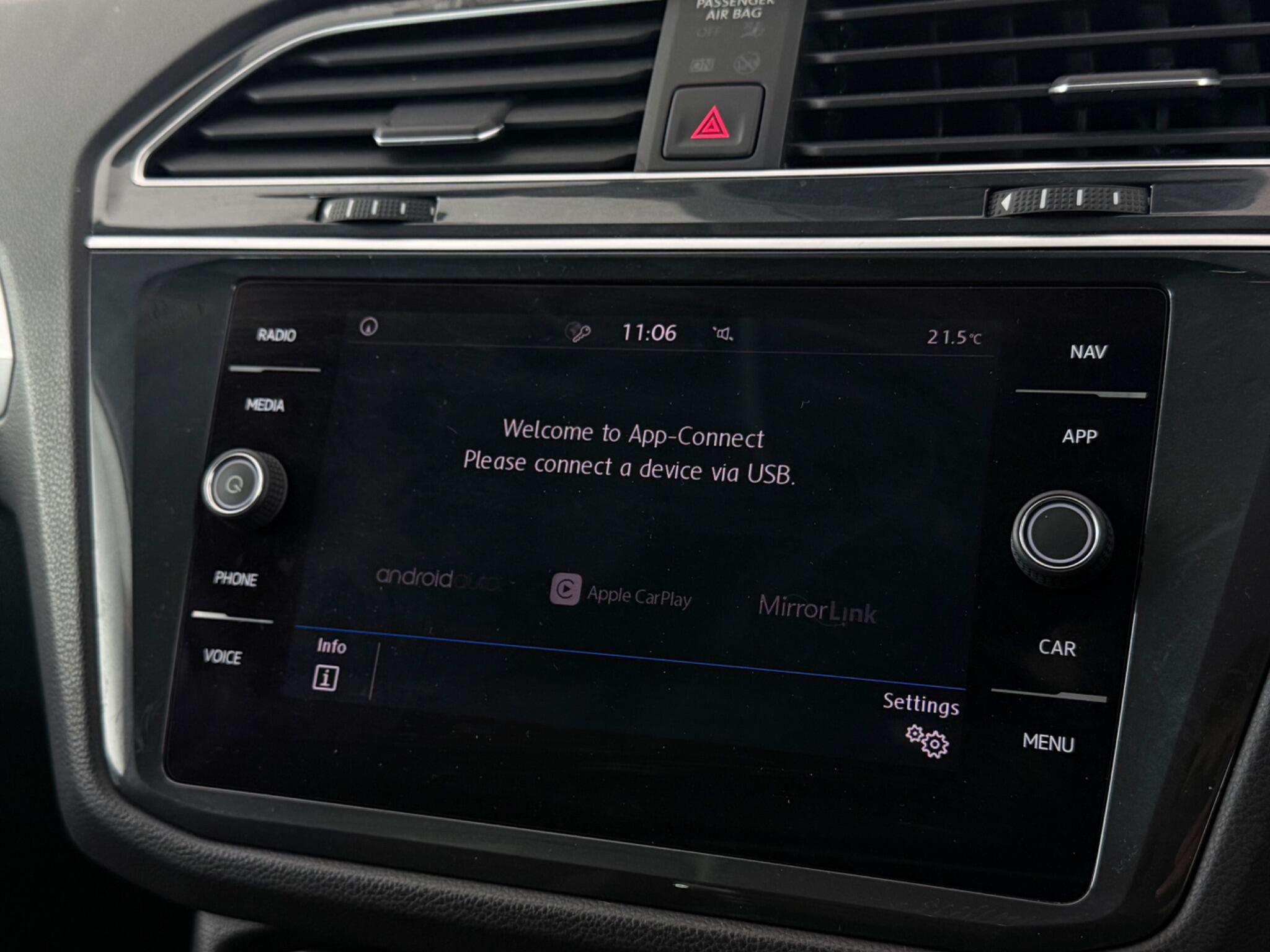 Volkswagen Tiguan view 25