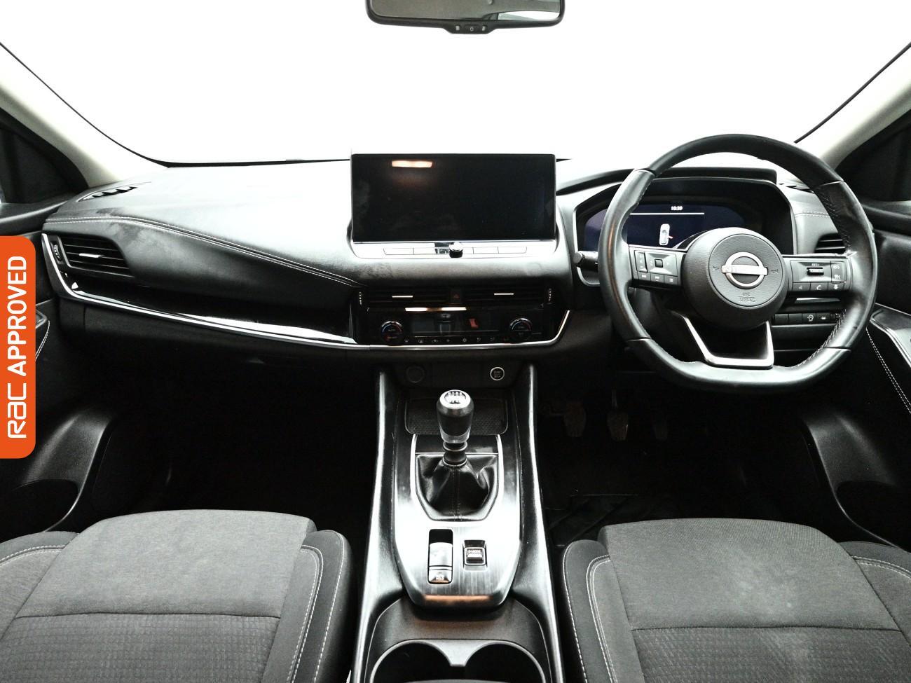 Nissan Qashqai view 2