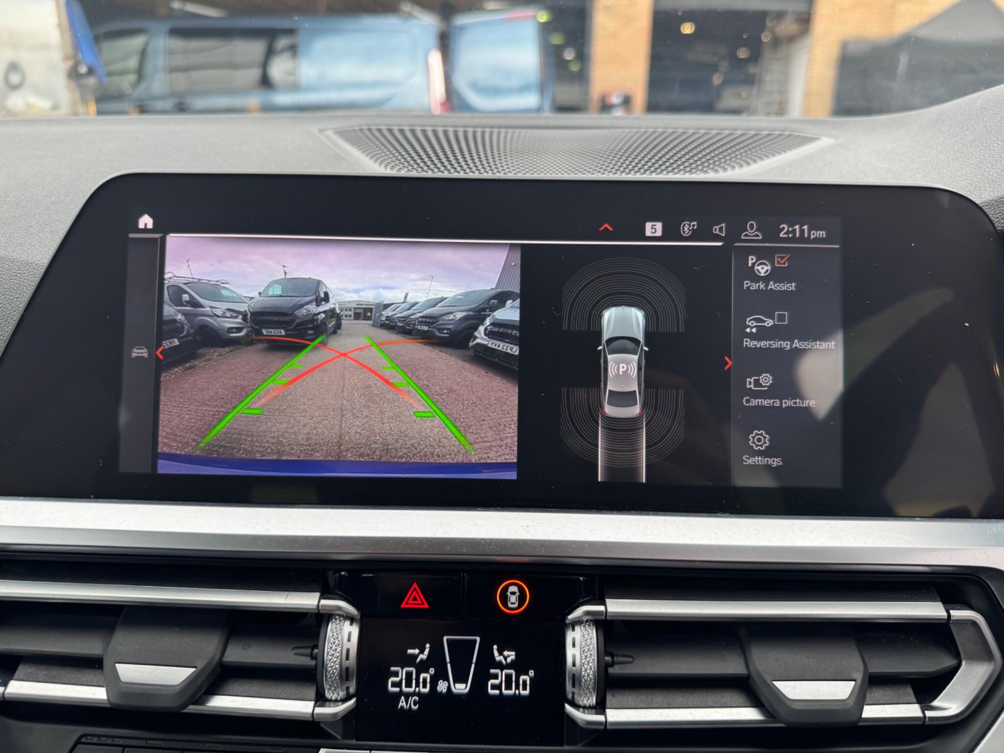 BMW 3 Series view 45