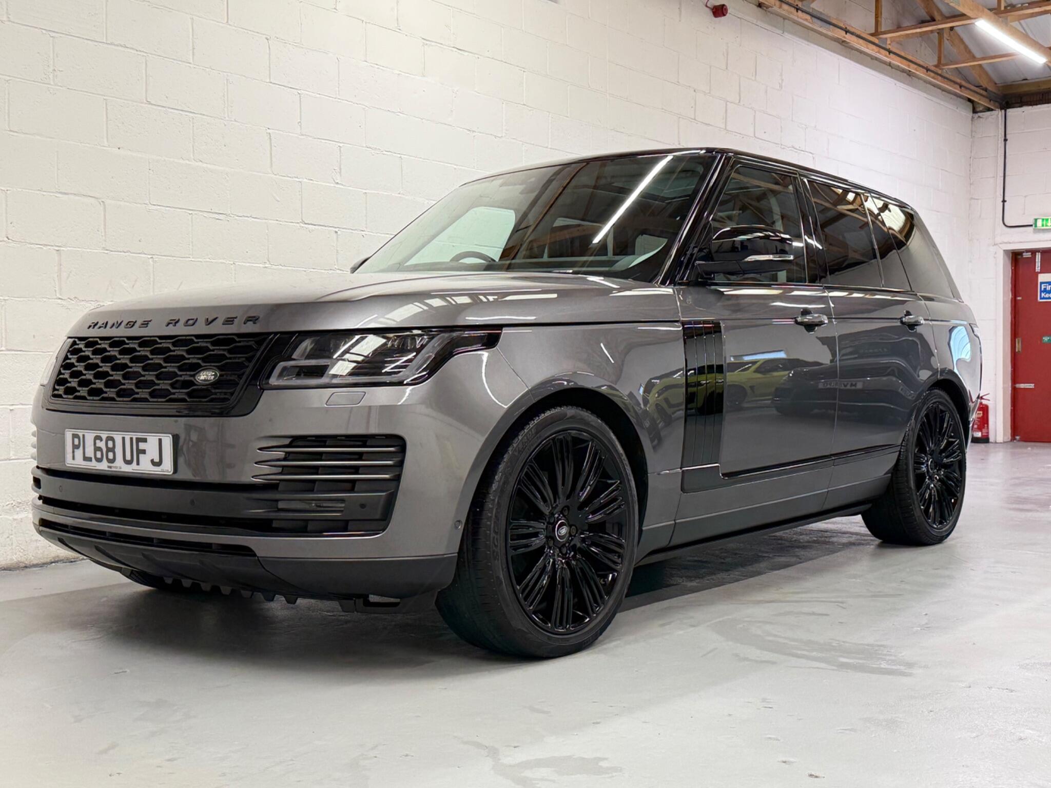 Land Rover Range Rover view 8