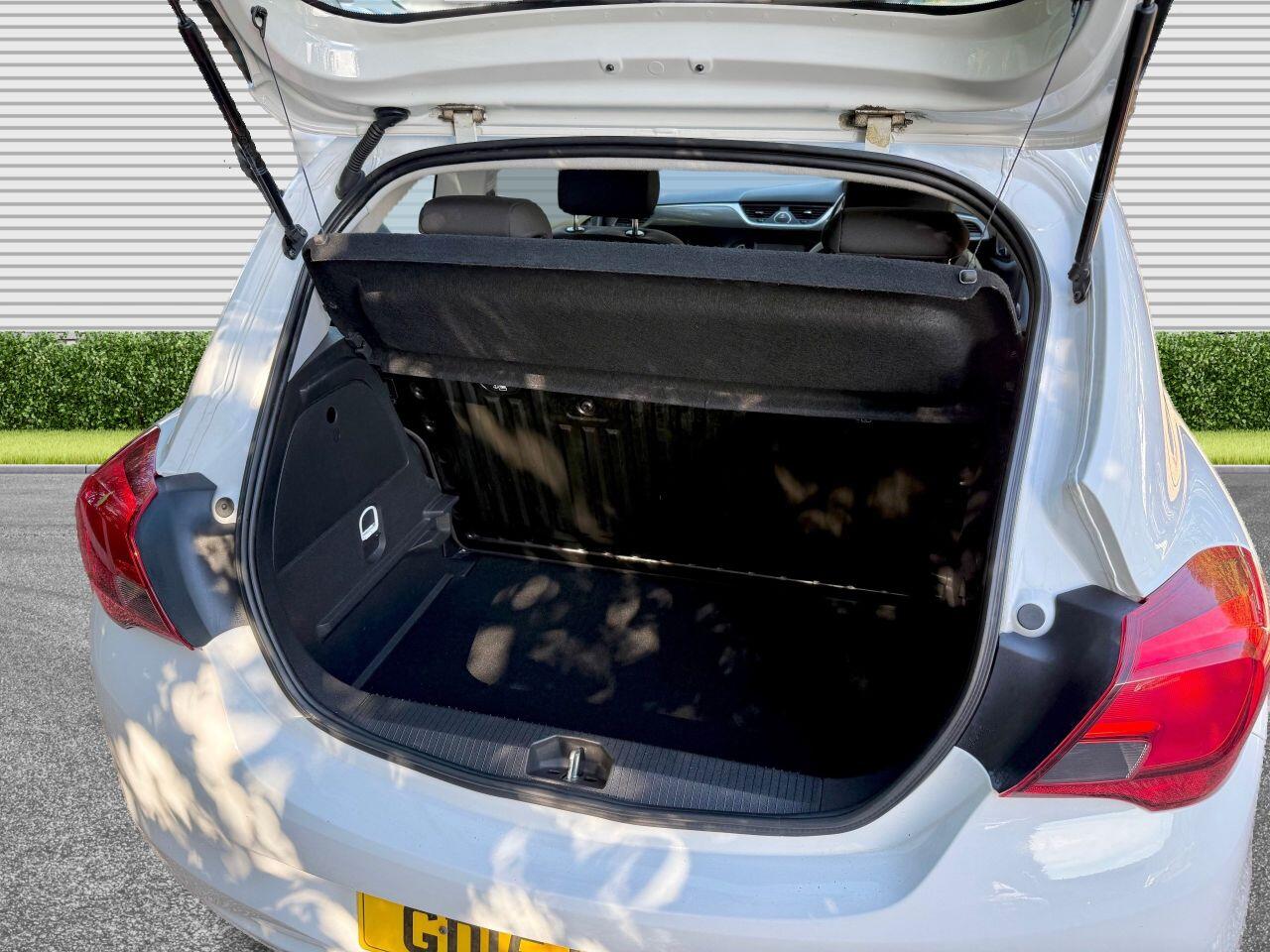 Vauxhall Corsa view 18