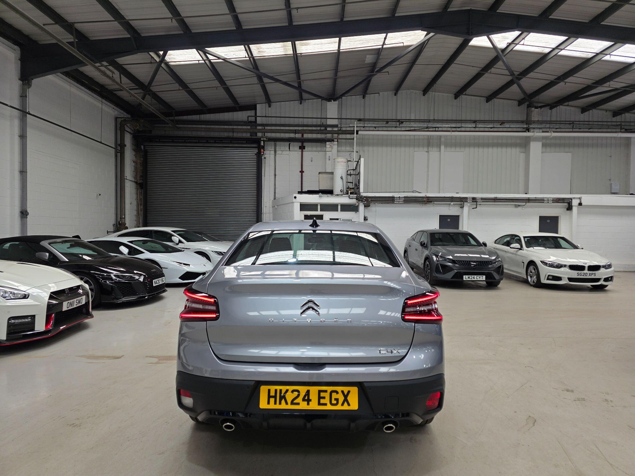 Citroen C4 view 4