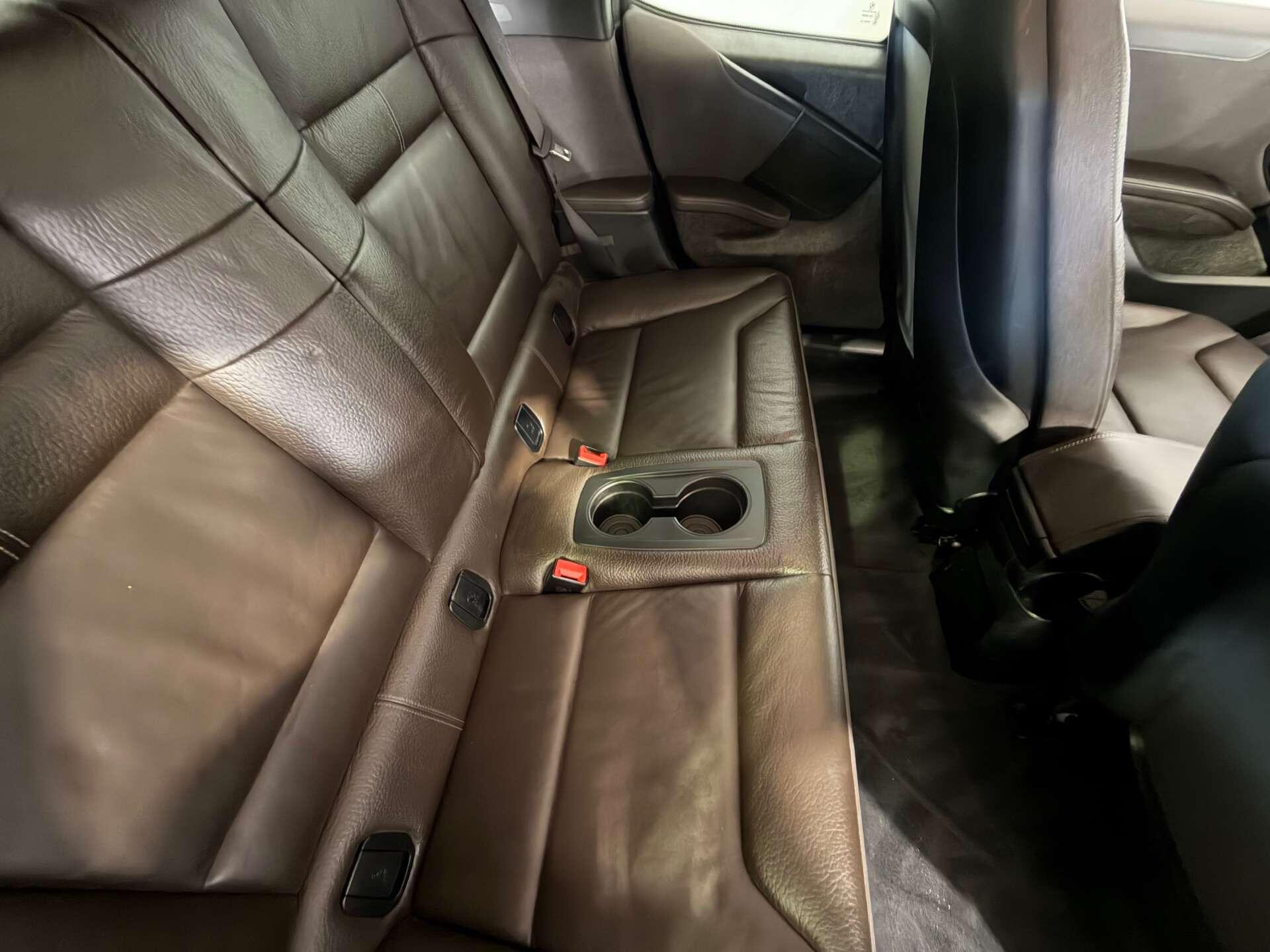 BMW i3 view 56