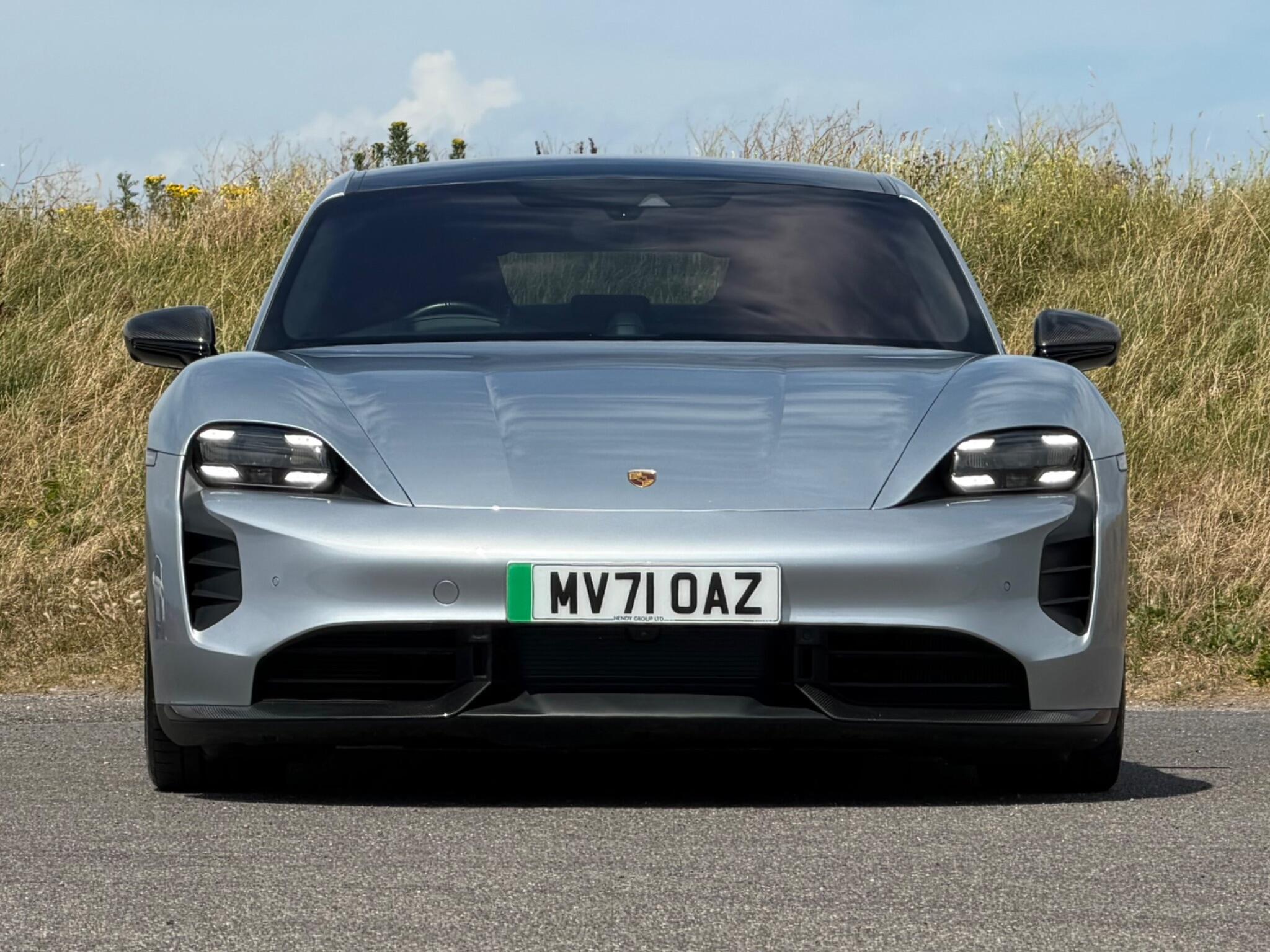 Porsche Taycan view 50