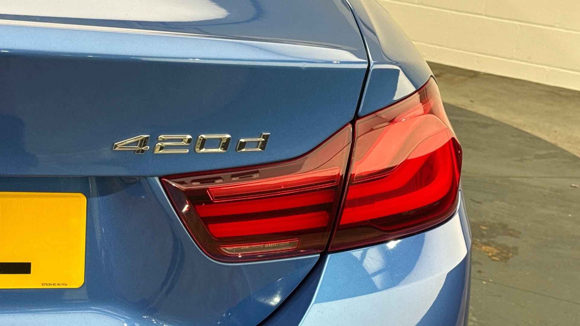 BMW 4 Series view 22