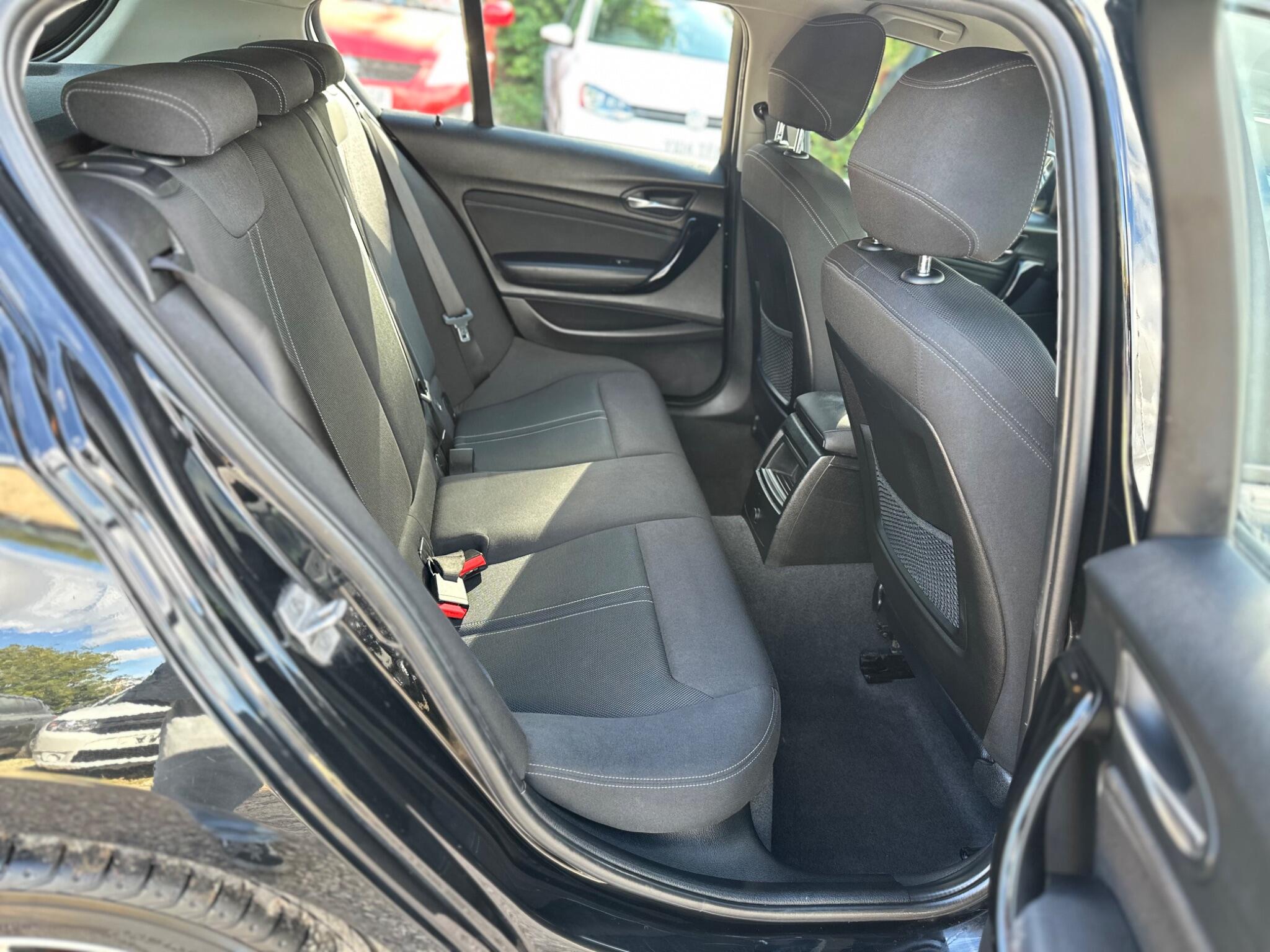 BMW 1 Series view 56