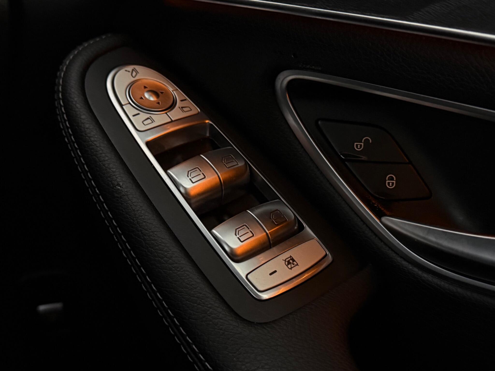 Mercedes-Benz GLC view 18