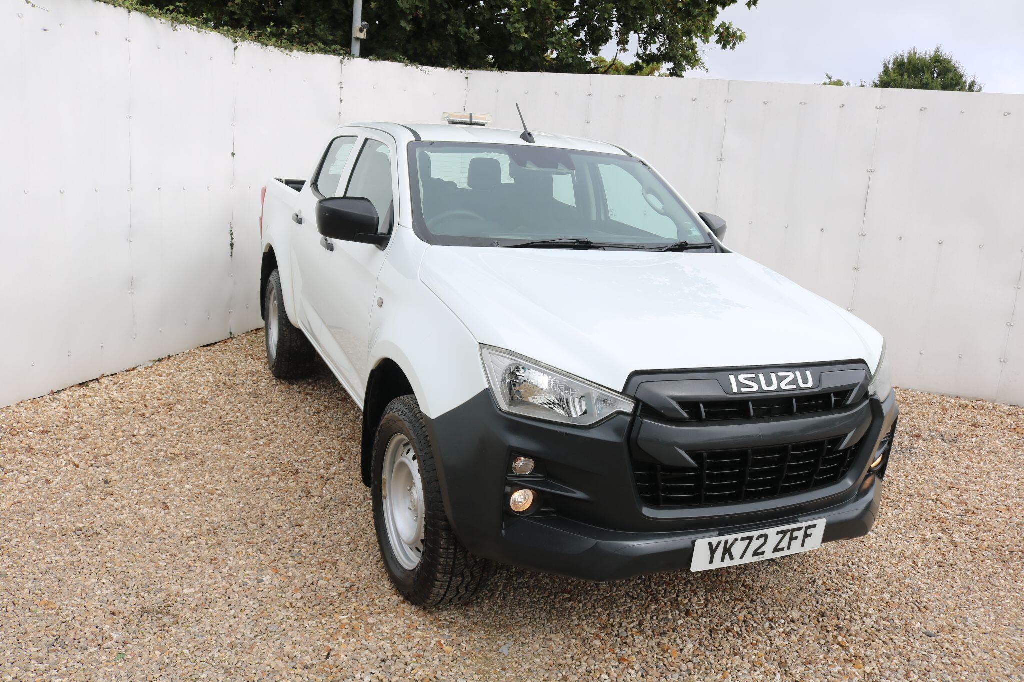 Isuzu D-Max view 13