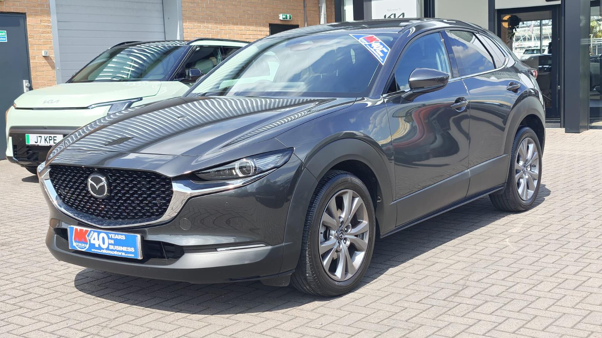 Mazda CX-30 view 4