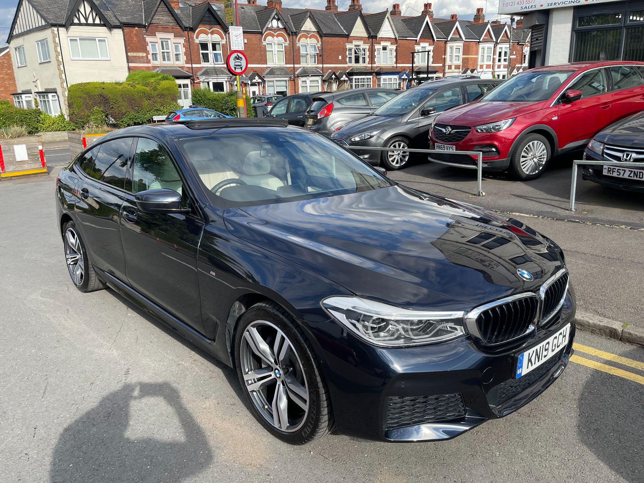 BMW 6 Series view 13