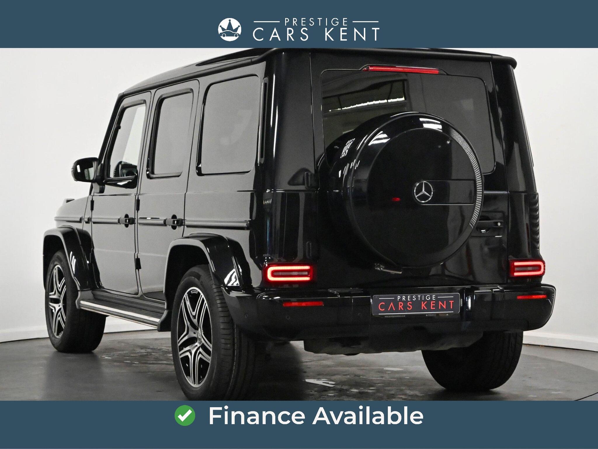 Mercedes-Benz G-Class view 3