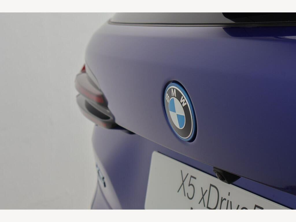 BMW X5 view 36