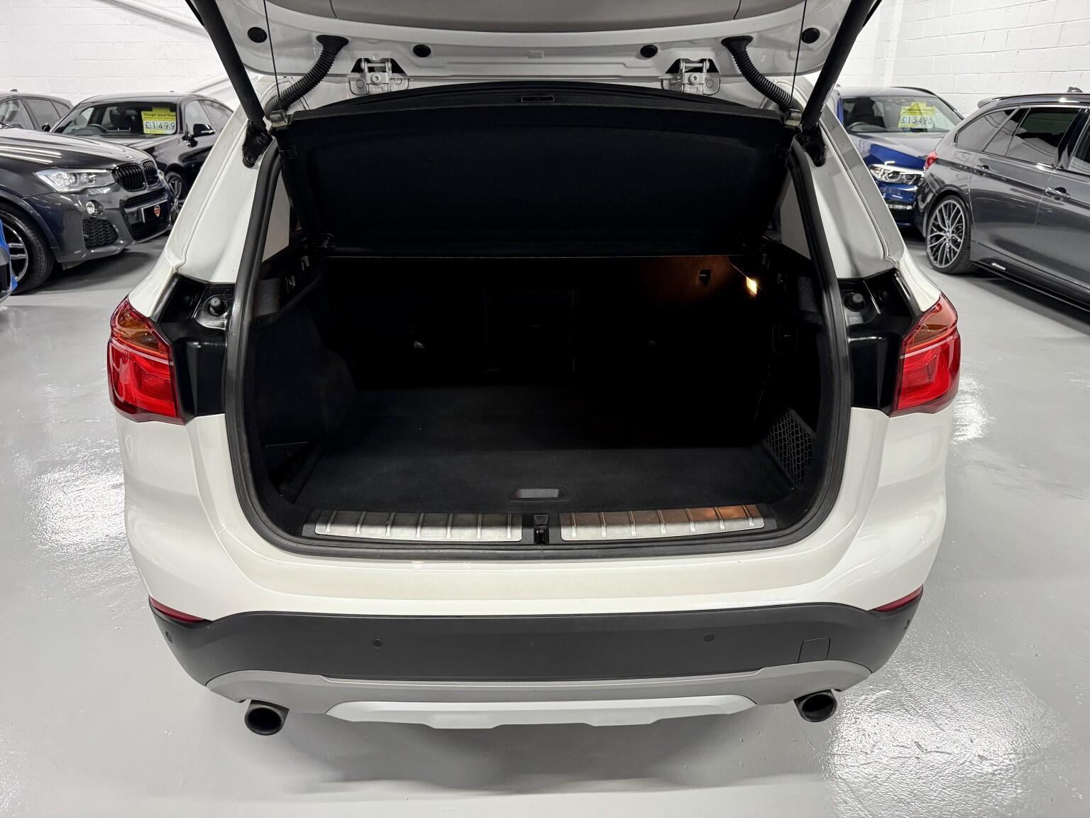 BMW X1 view 22
