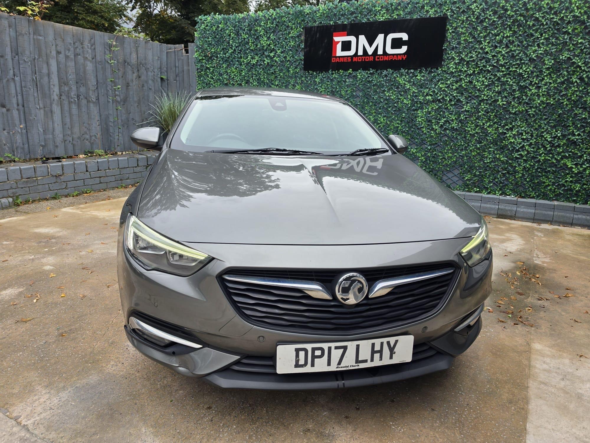 Vauxhall Insignia view 17