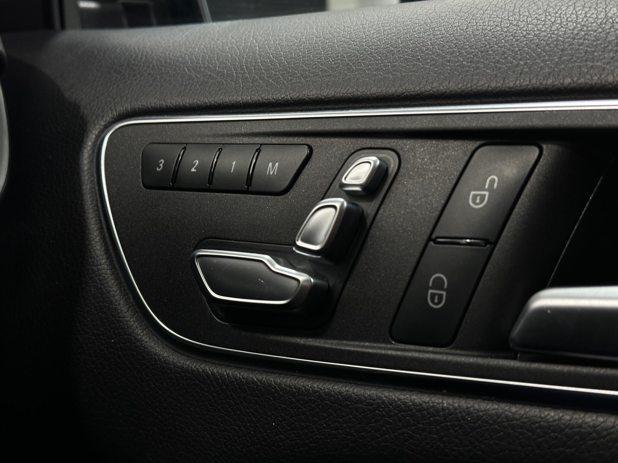 Mercedes-Benz B Class view 18