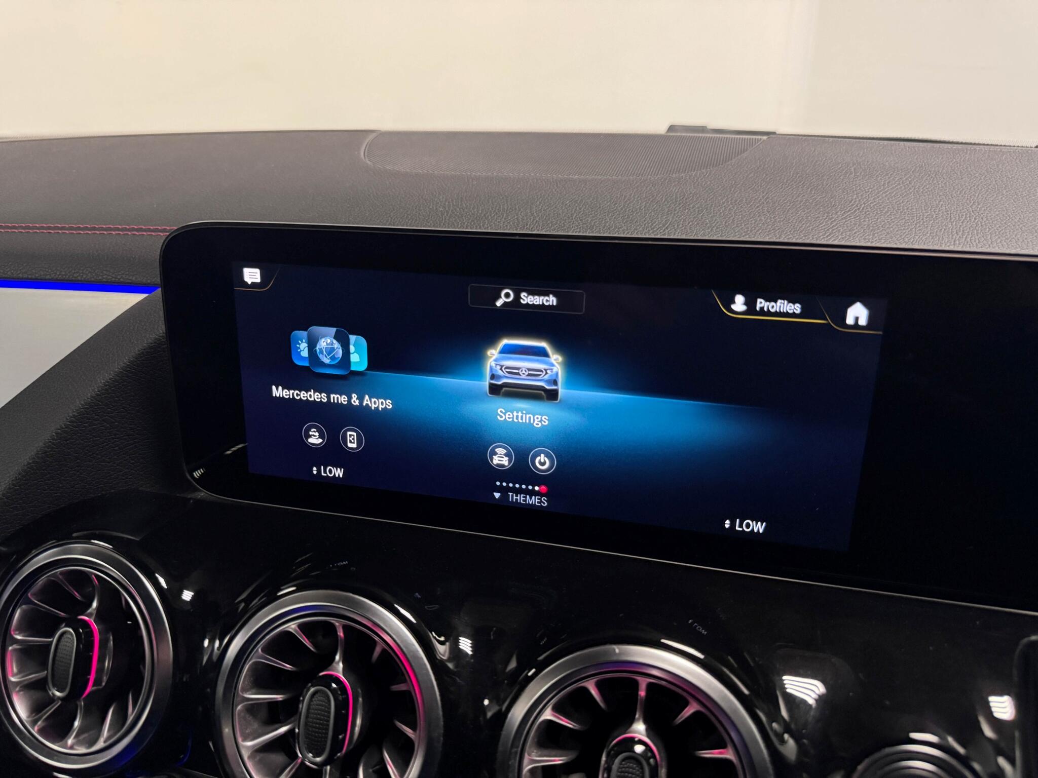 Mercedes-Benz Eqa view 43
