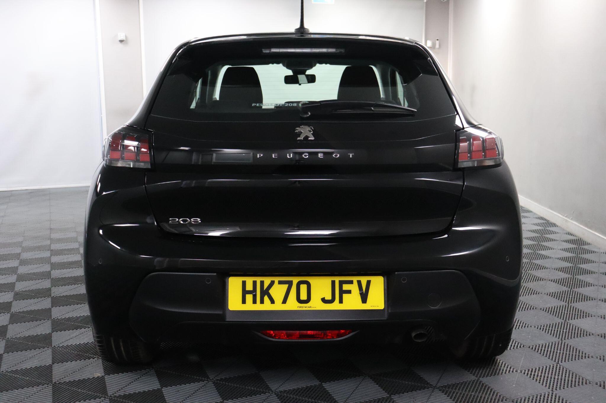 Peugeot 208 view 29