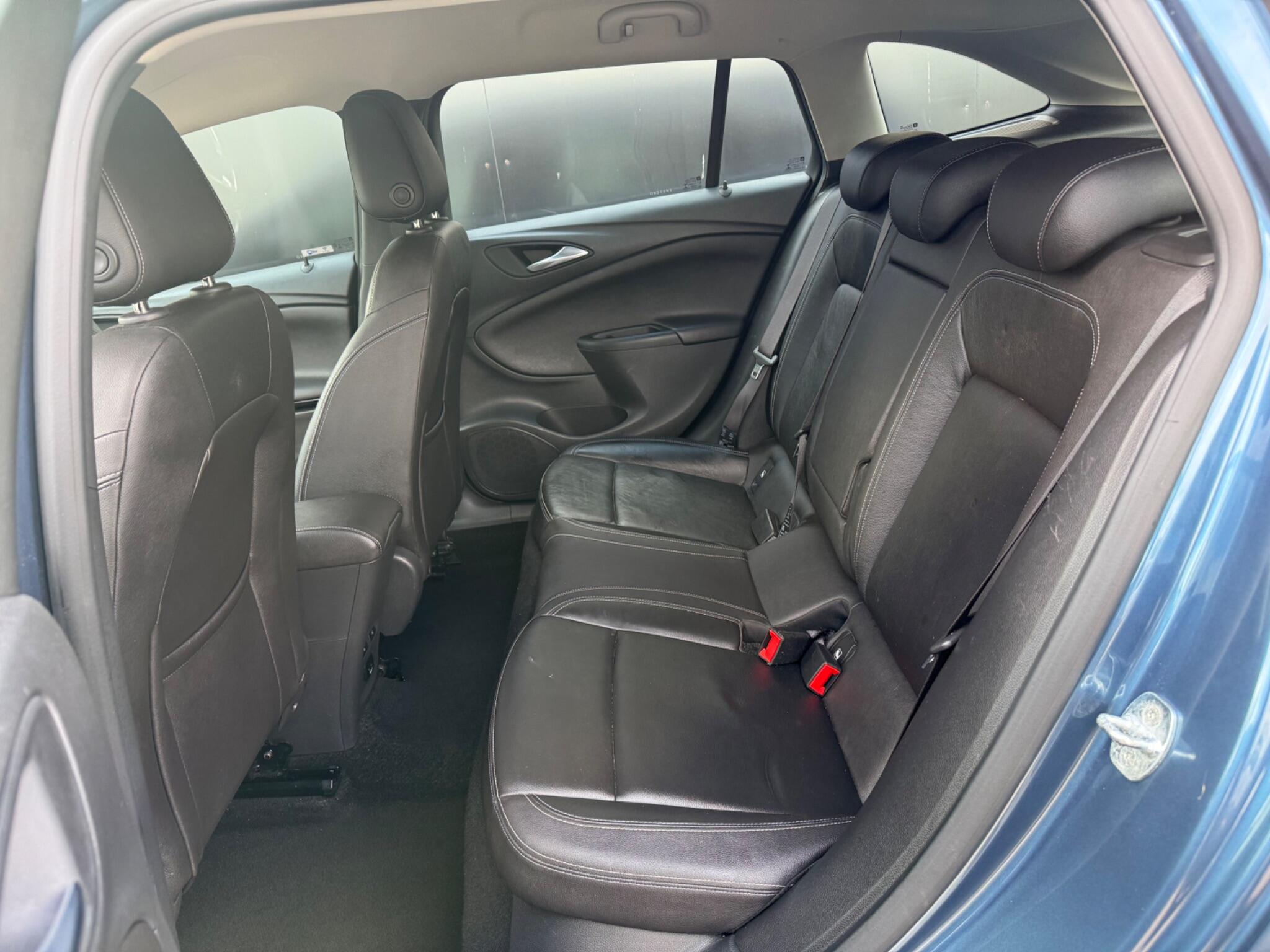 Vauxhall Astra view 23
