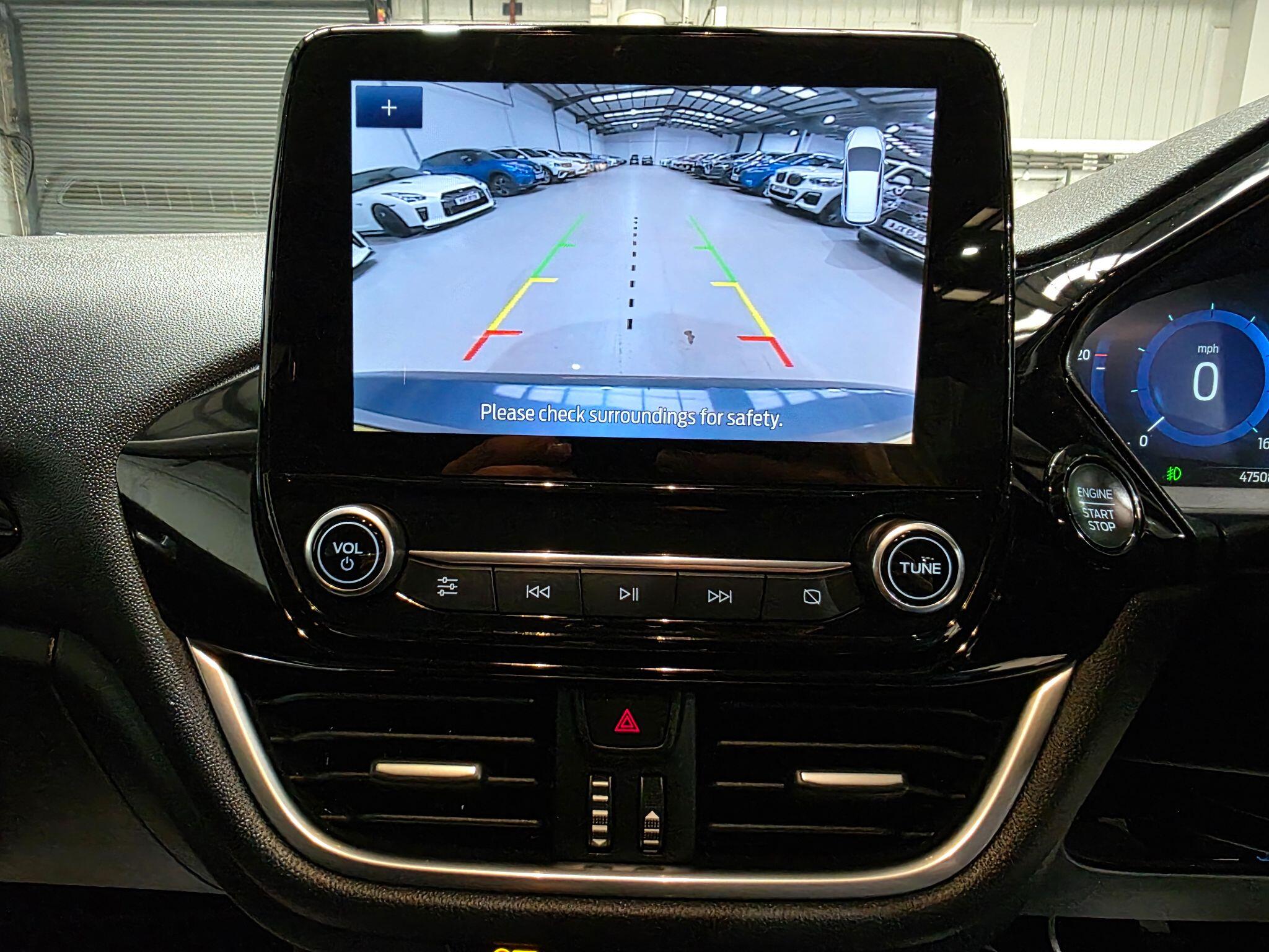 Ford Fiesta view 8