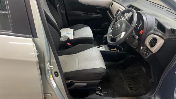 Toyota Yaris view 11