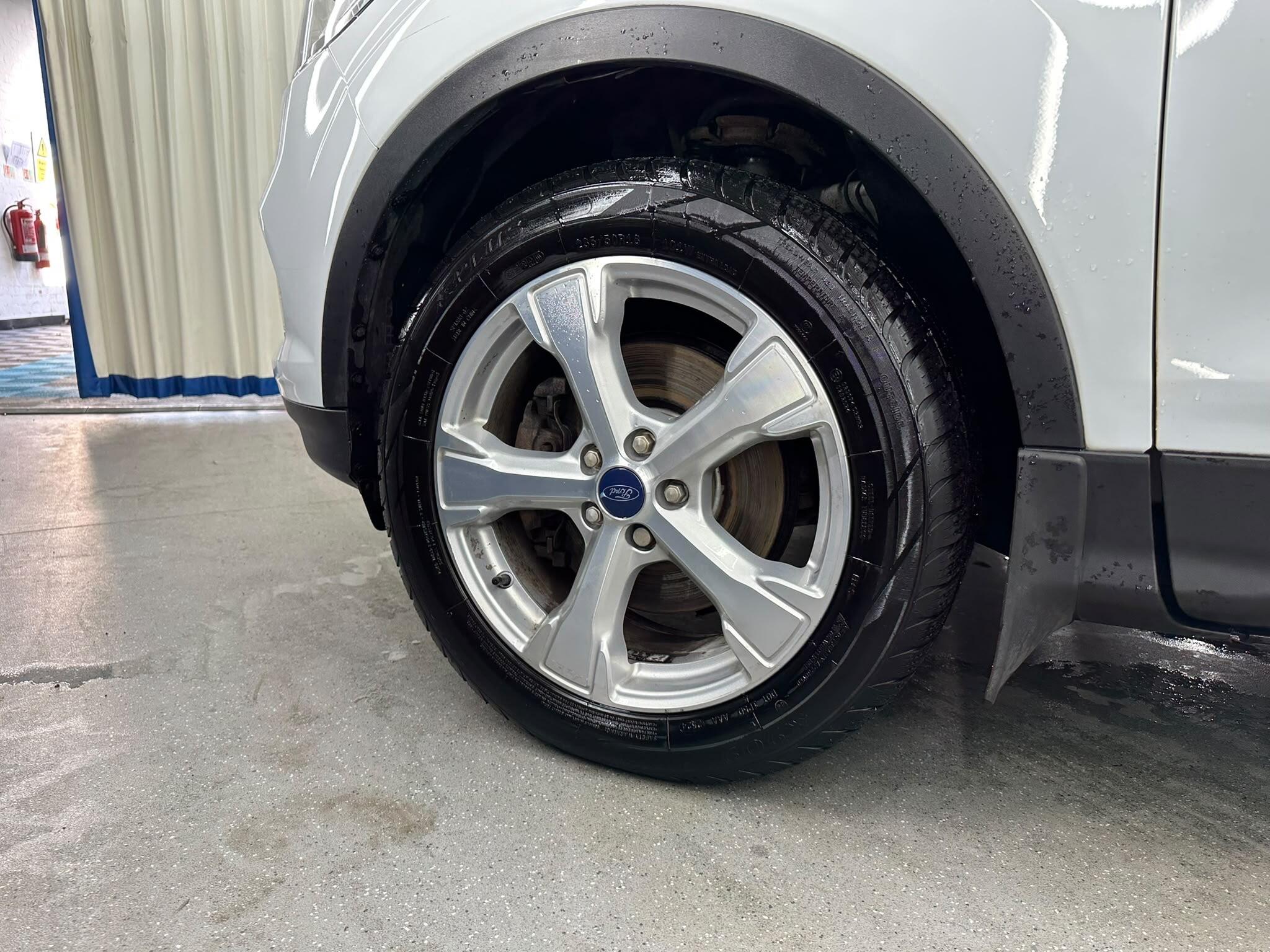 Ford Kuga view 19