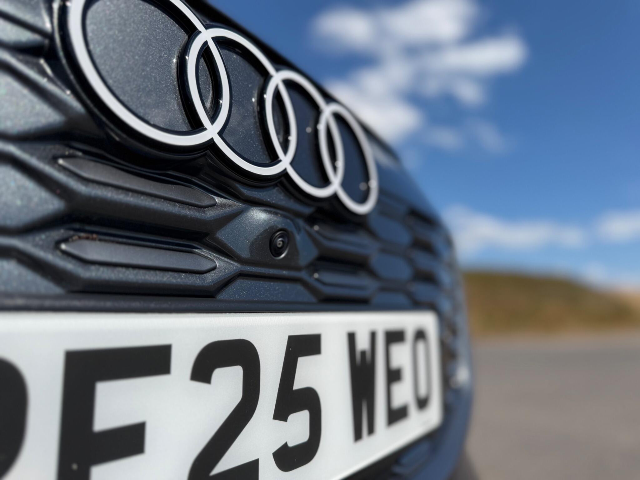 Audi E-Tron view 56