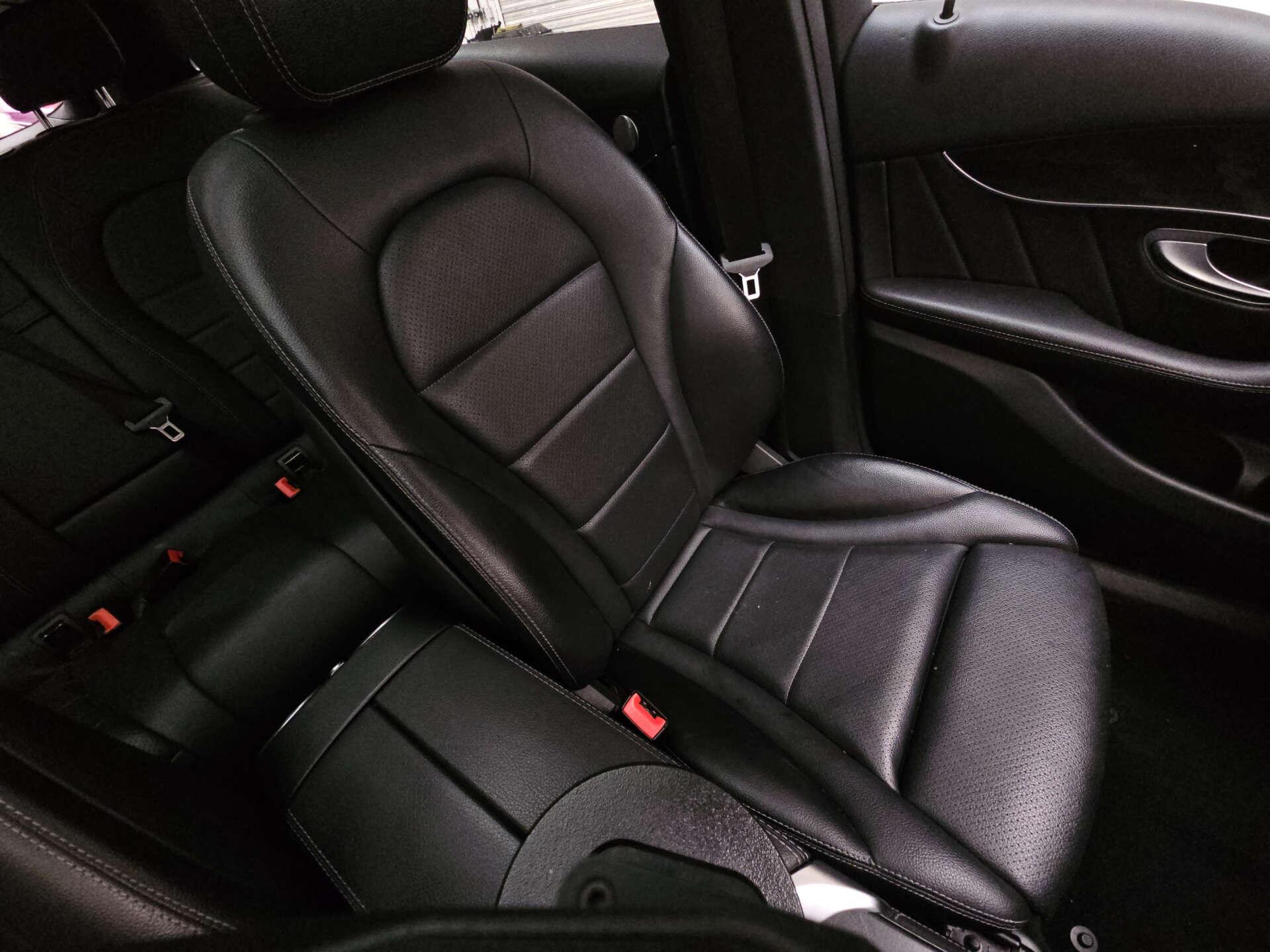 Mercedes-Benz GLC view 10