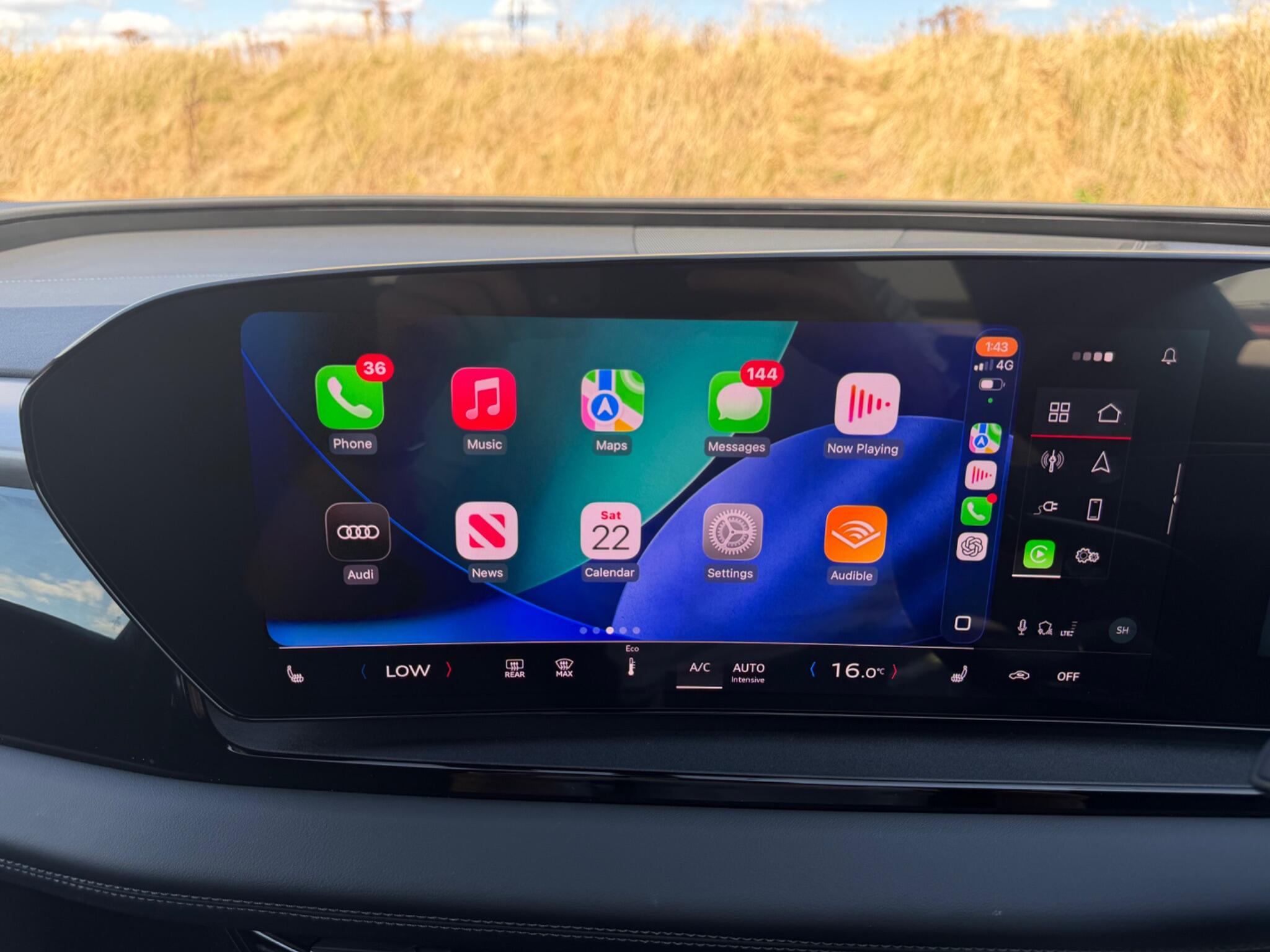 Audi E-Tron view 31