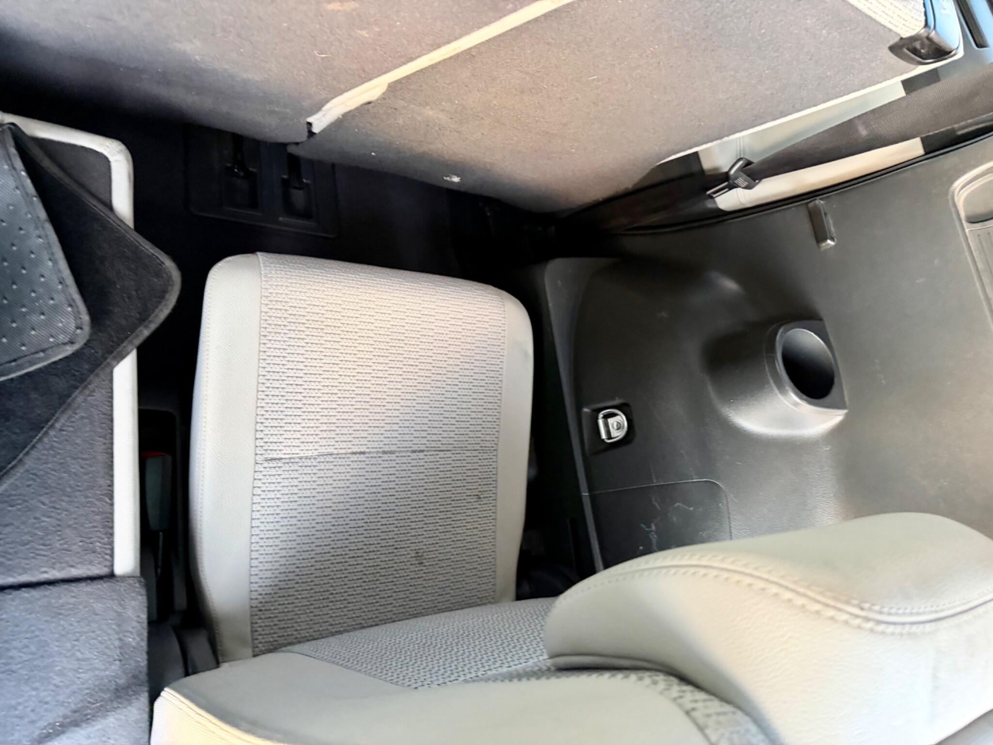 Toyota Verso view 60