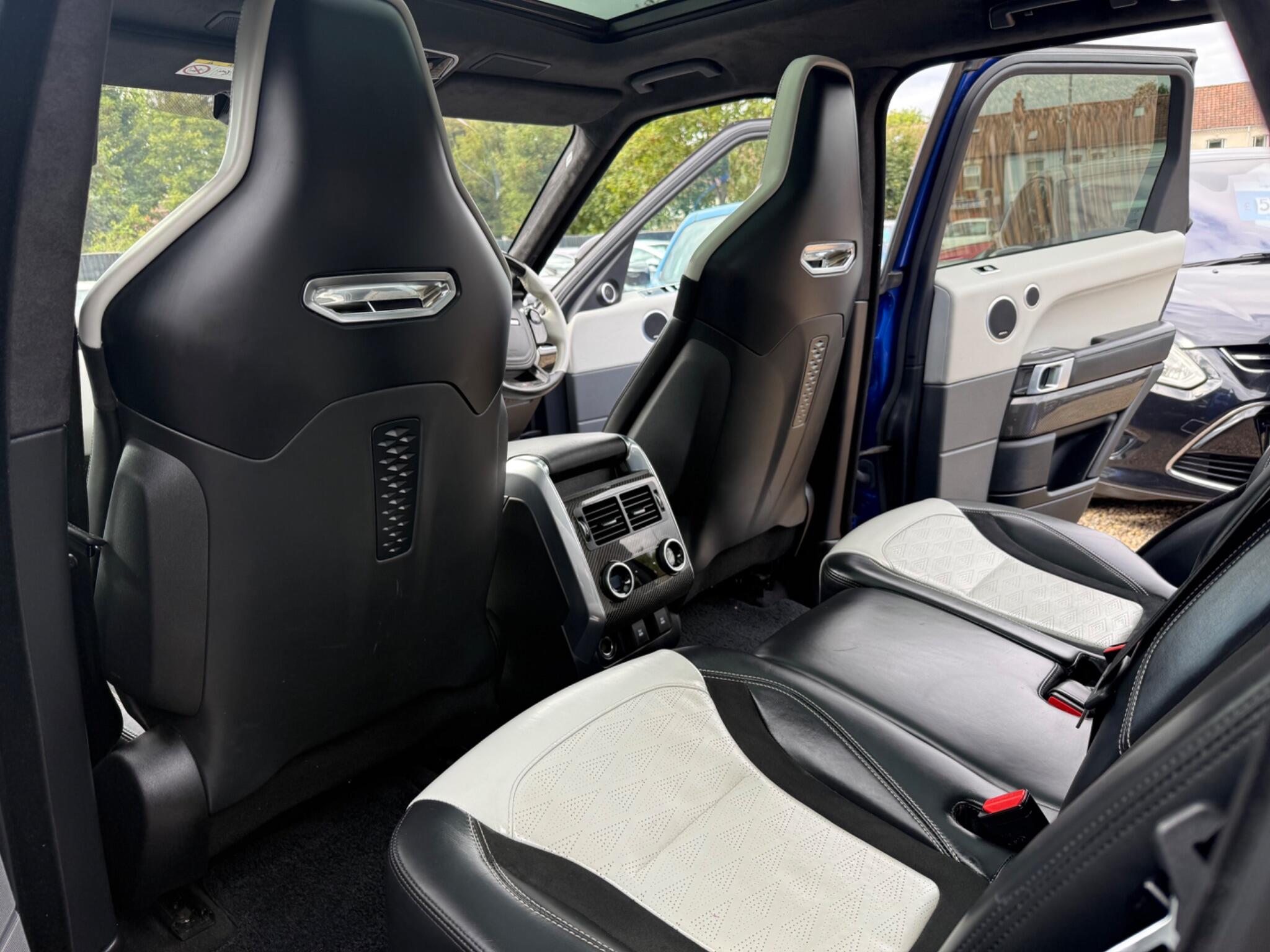 Land Rover Range Rover Sport view 15