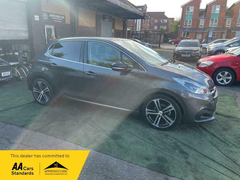 2019 Peugeot 208 1.2 PureTech GPF GT Line Euro 6 (s/s) 5dr • 79,162 miles image 19
