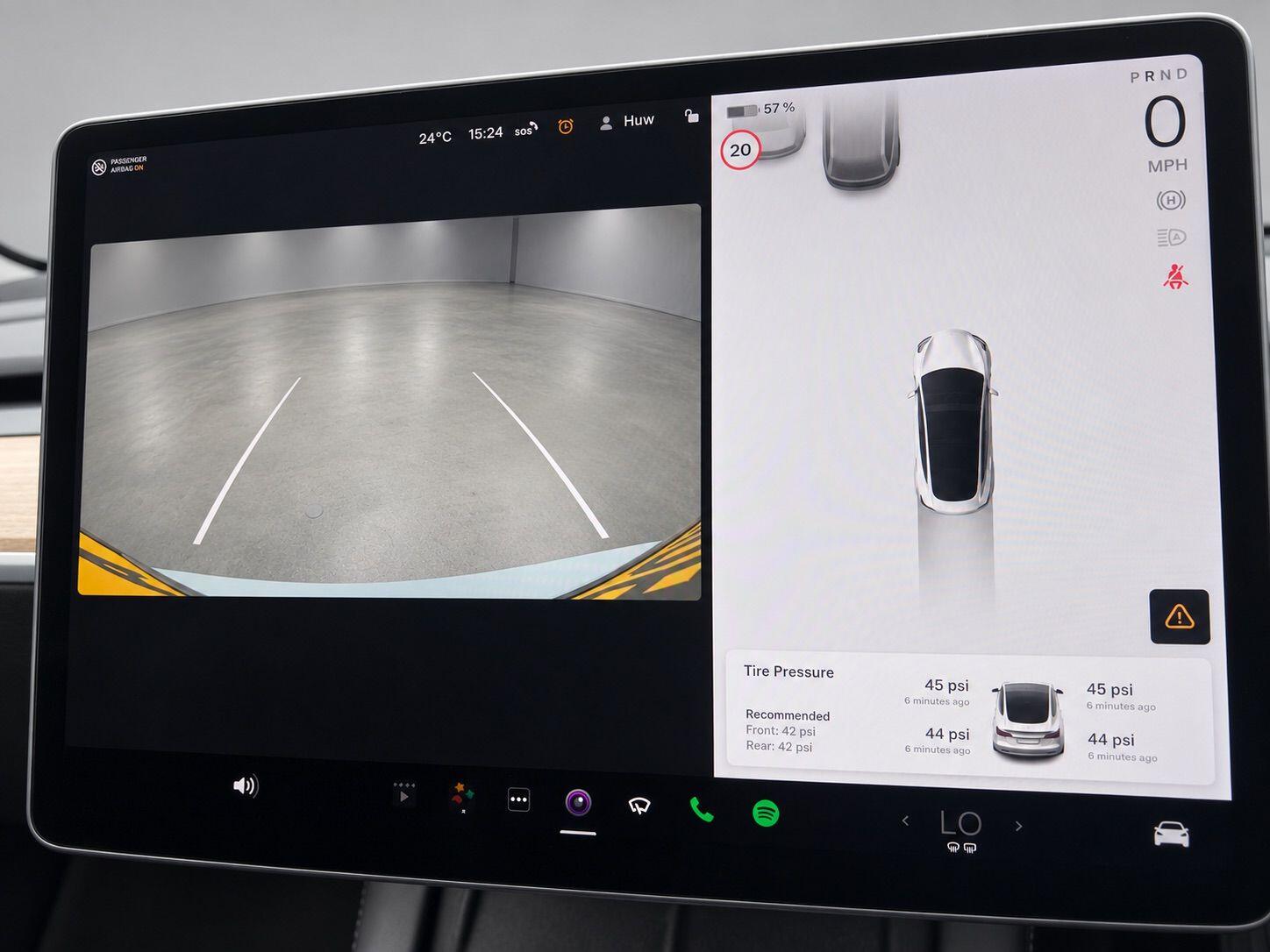Tesla Model 3 view 21