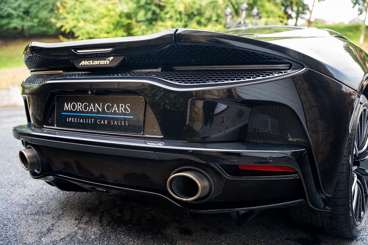 McLaren GT view 53