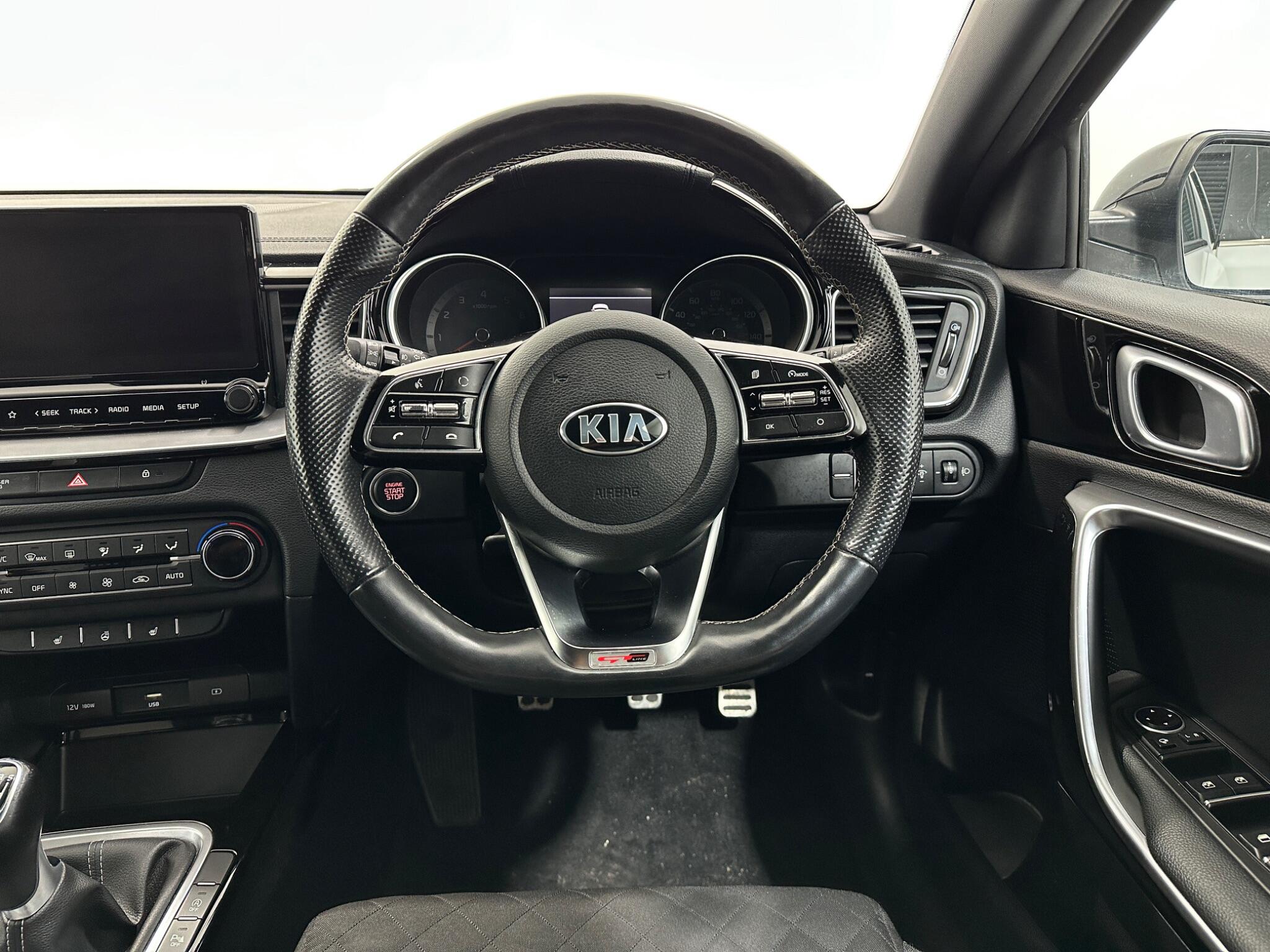 Kia Ceed view 13