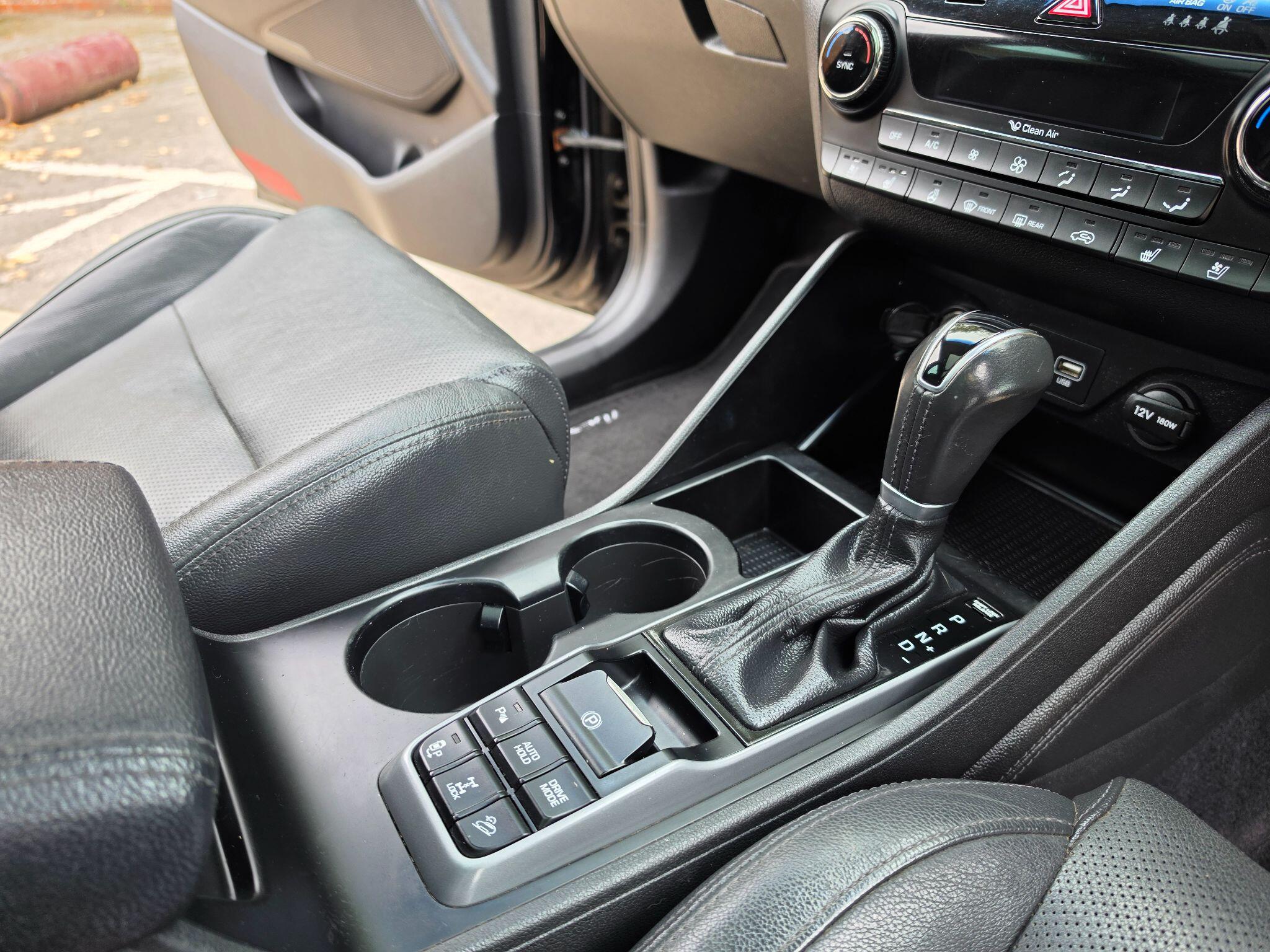 Hyundai Tucson view 36