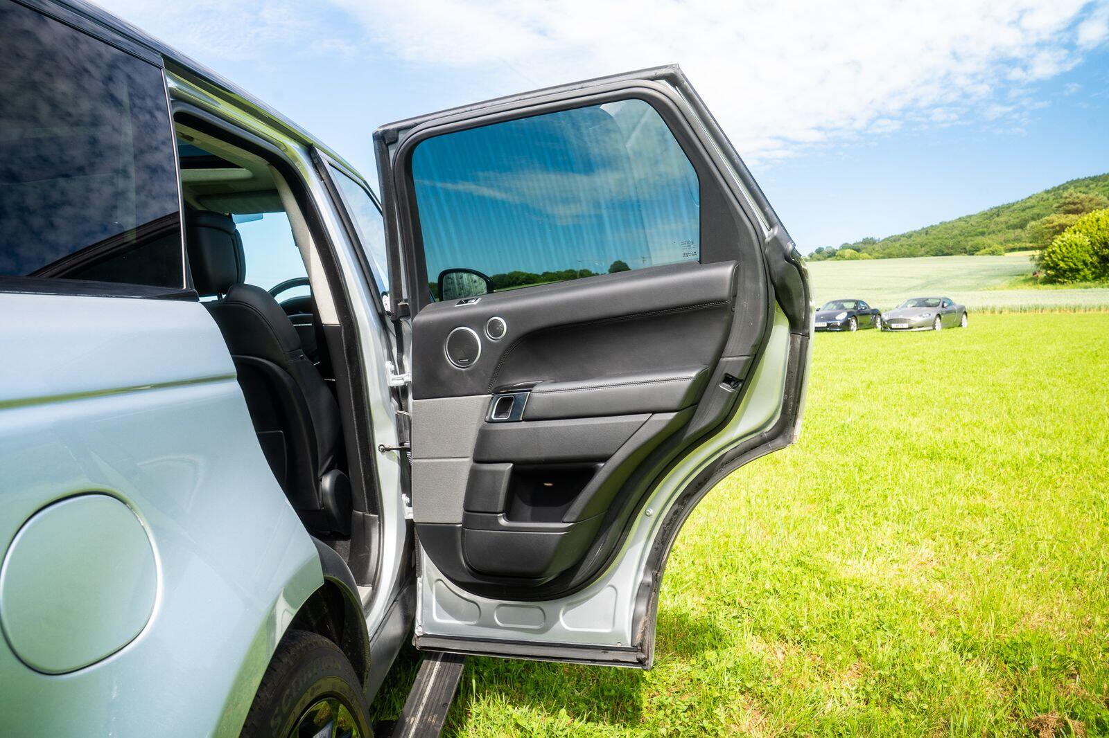 Land Rover Range Rover Sport view 22