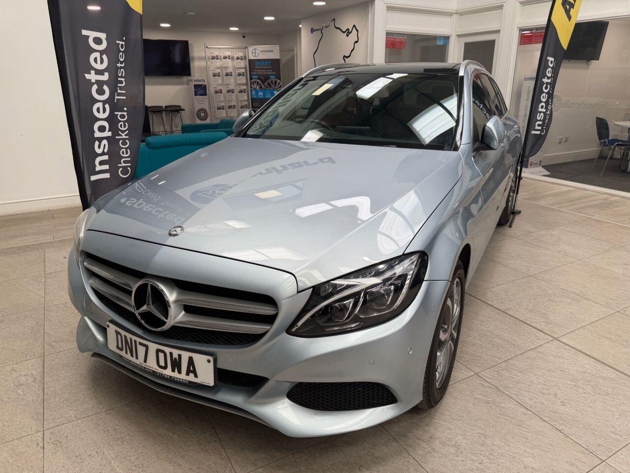 Mercedes-Benz C Class view 5