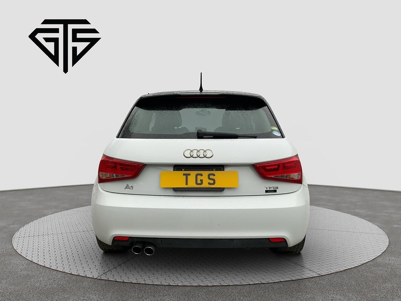 Audi A1 view 4