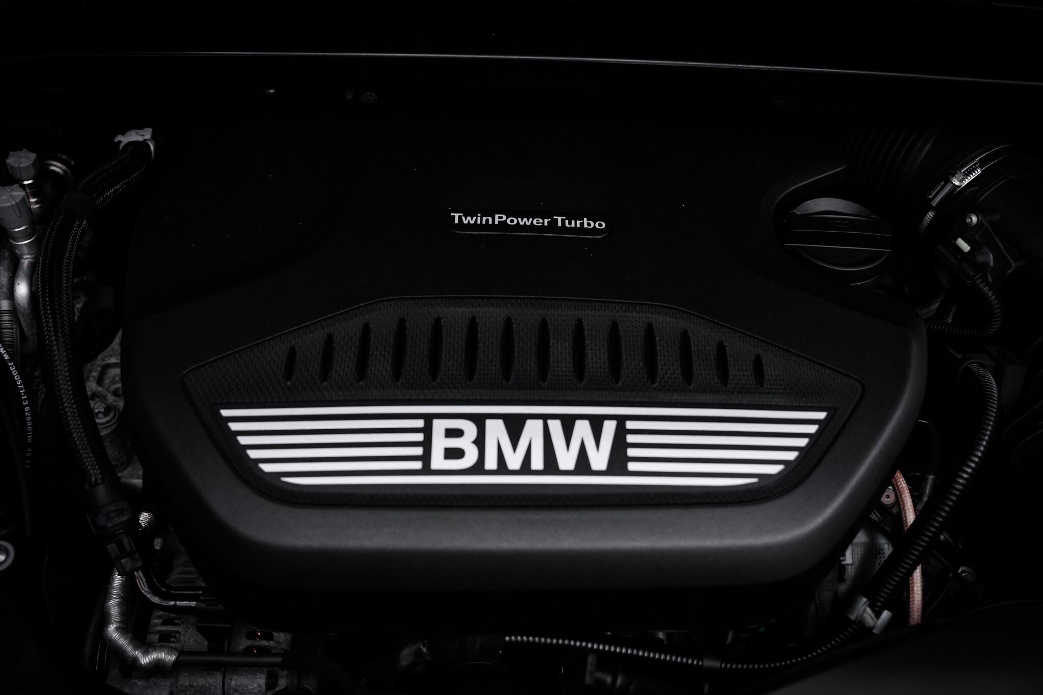 BMW X2 view 41