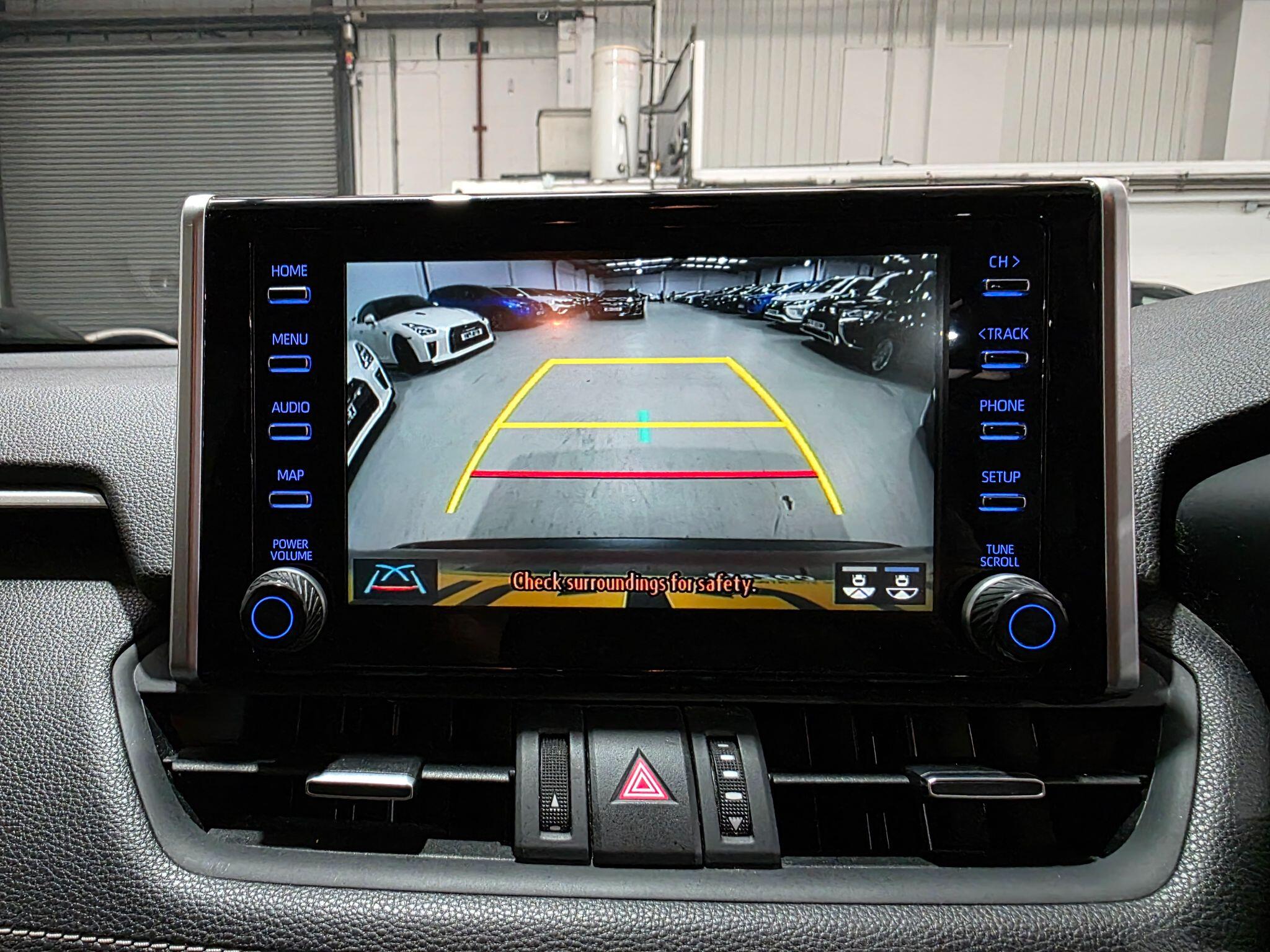 Toyota Rav4 view 8