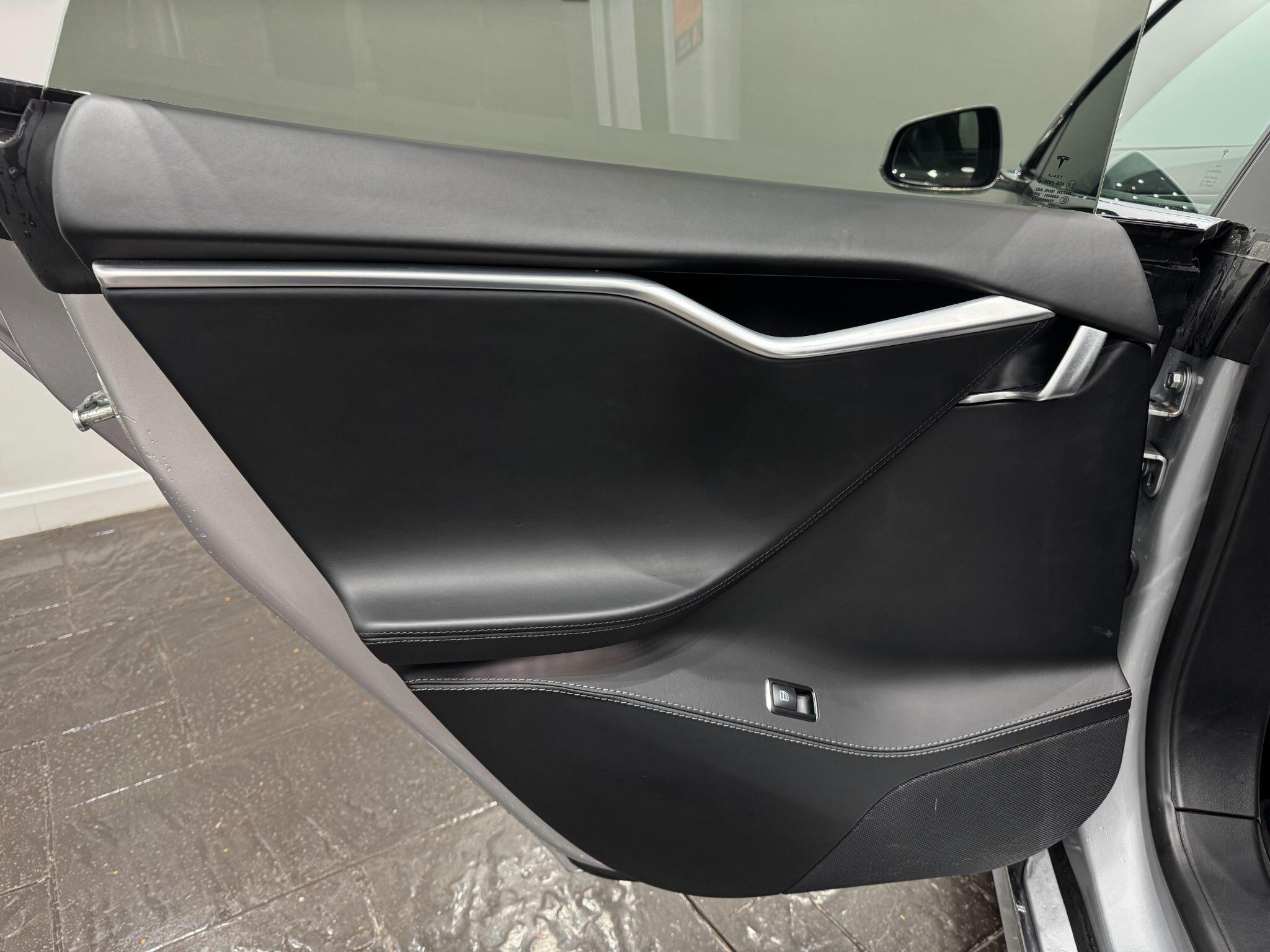 Tesla Model S view 56